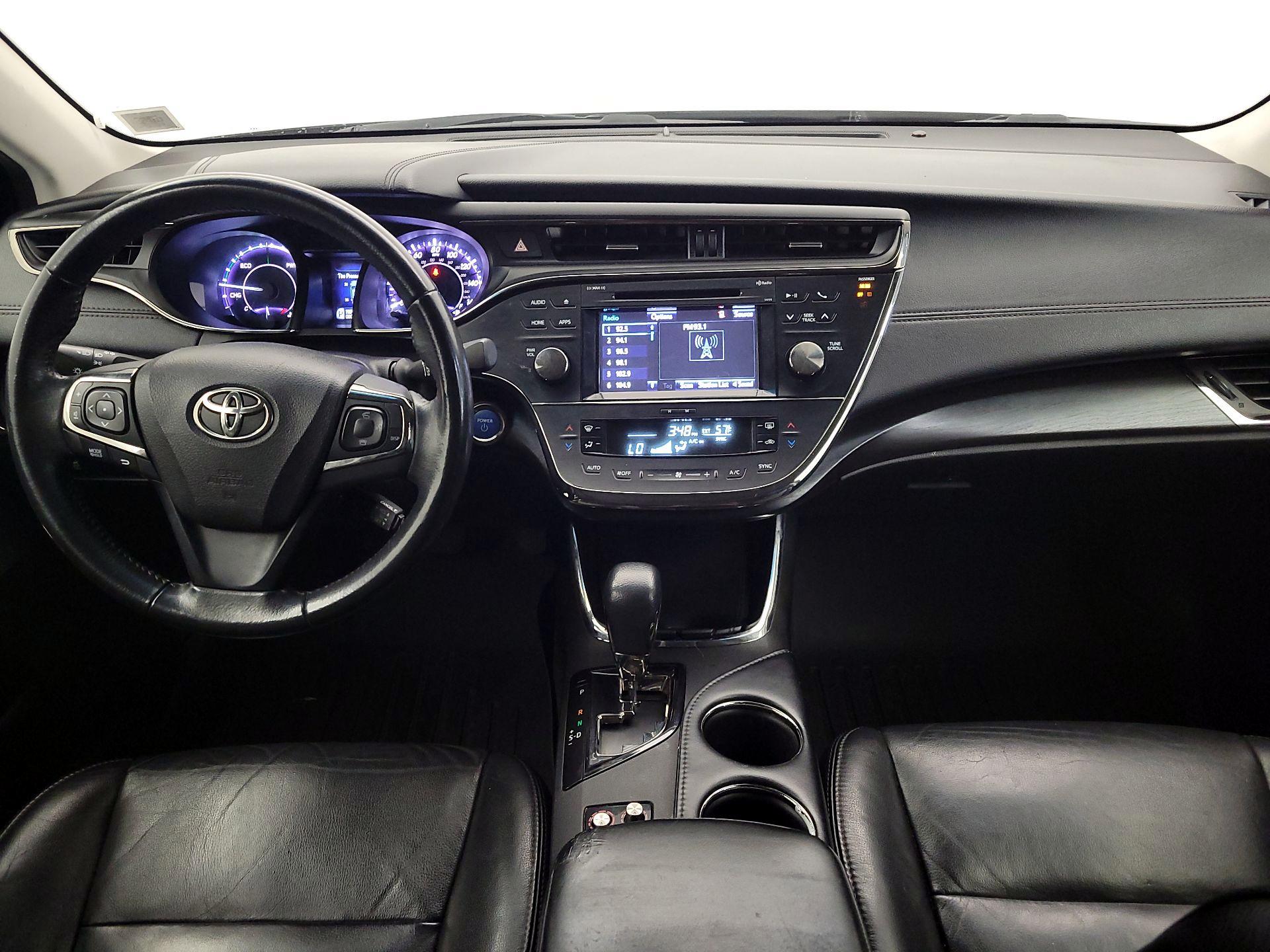 Thumbnail: 2016 Toyota Avalon - 9