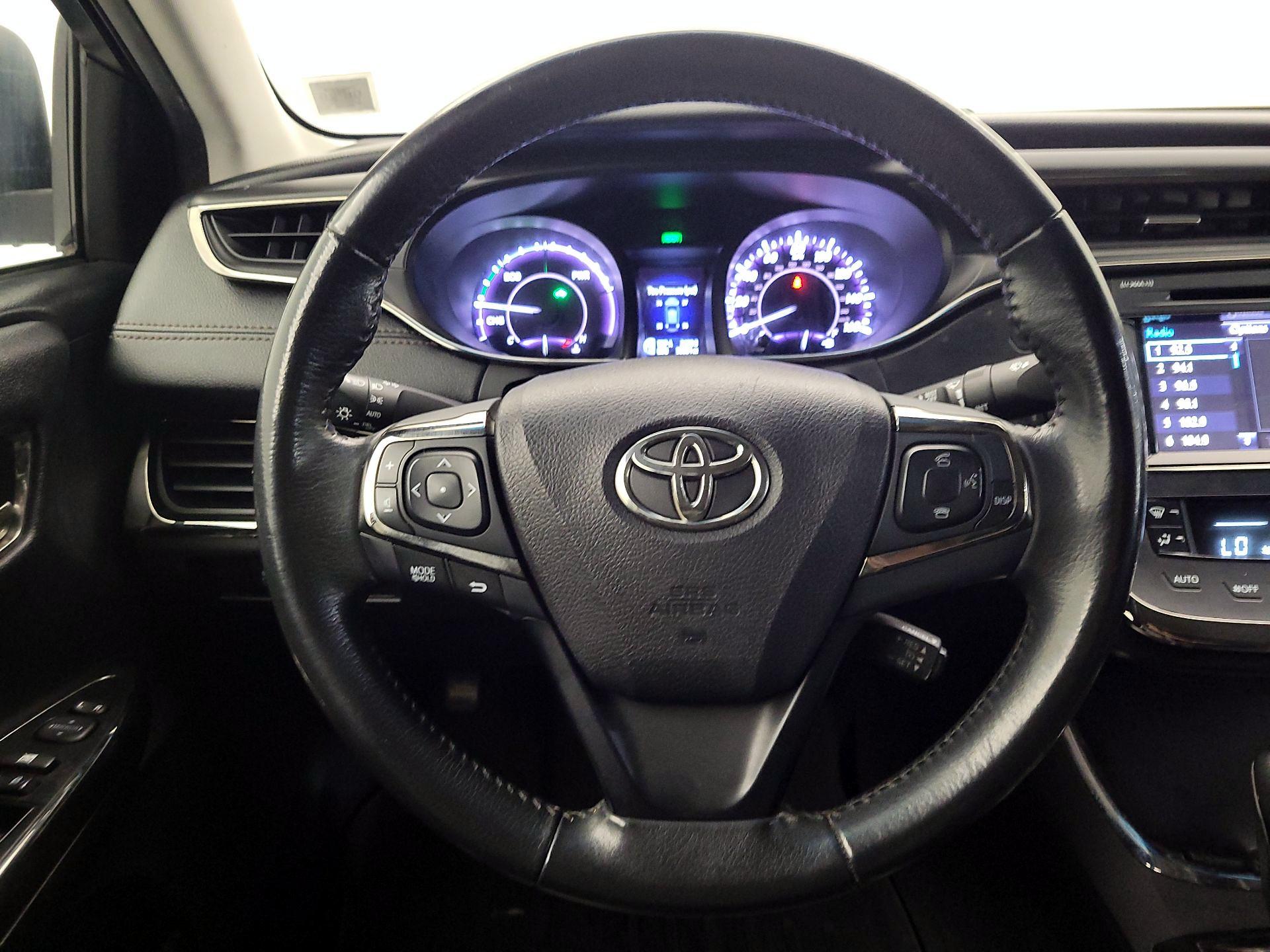 Thumbnail: 2016 Toyota Avalon - 10