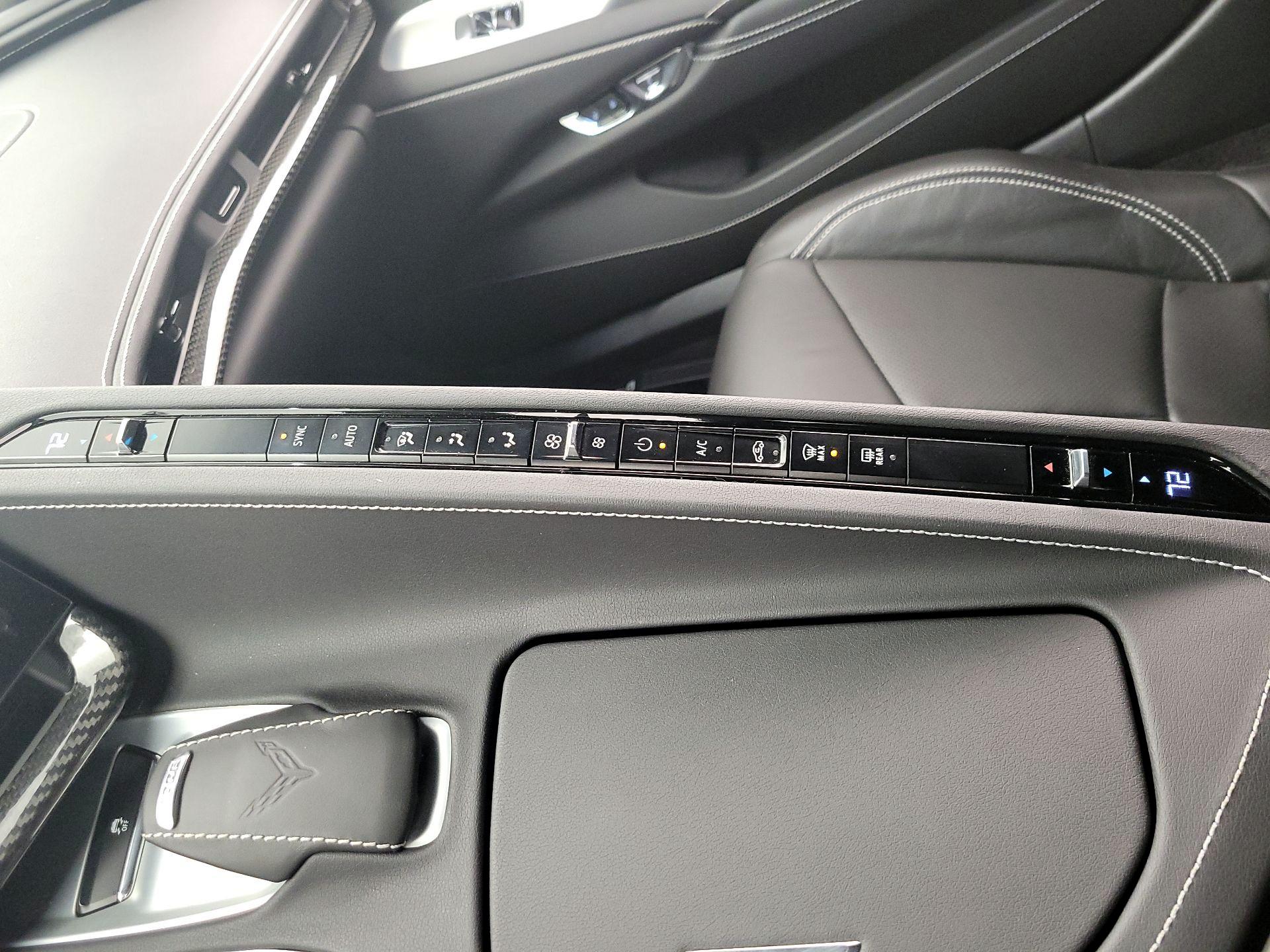 Thumbnail: 2020 Chevrolet Corvette - 15