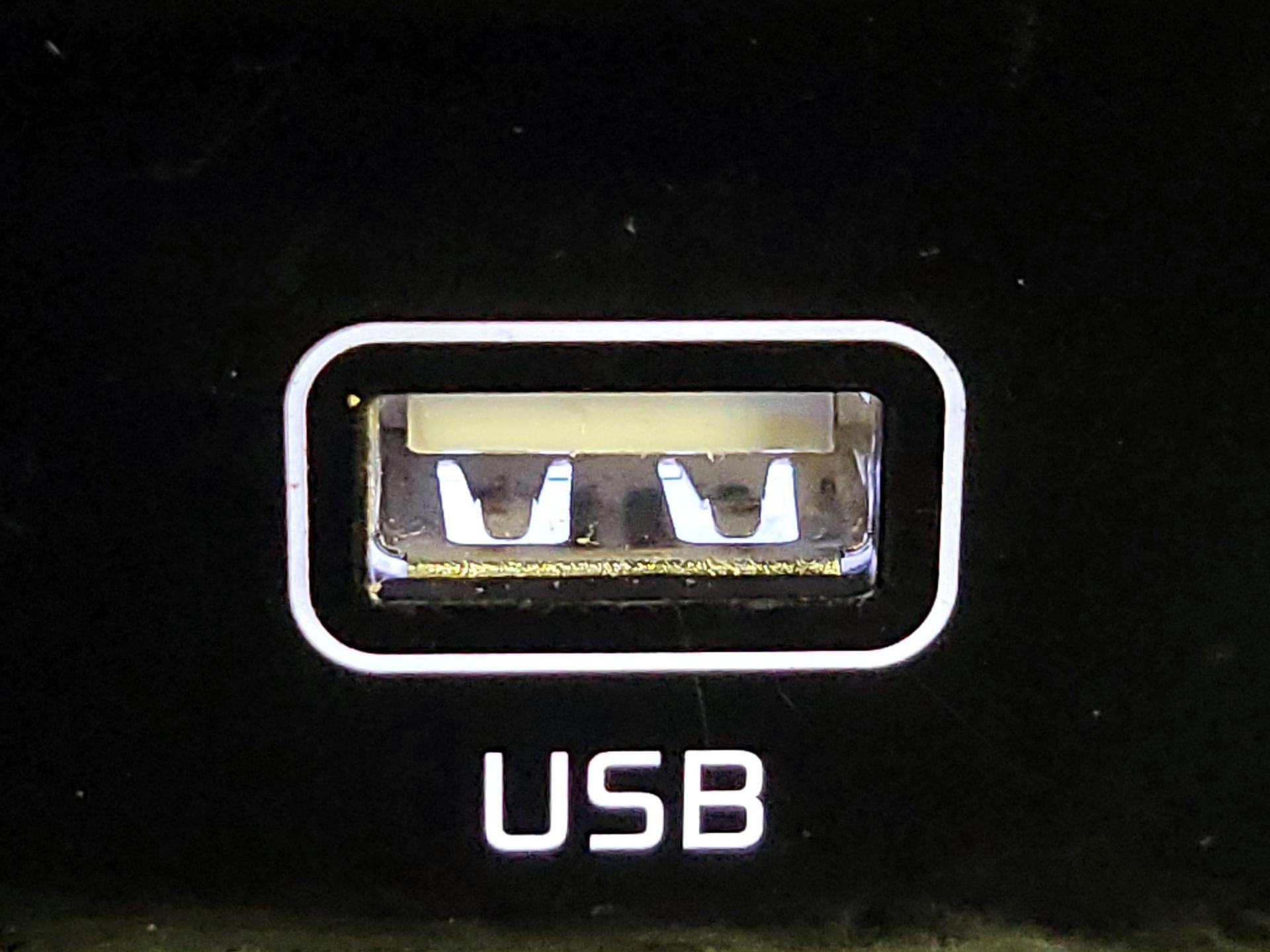 Thumbnail: 2022 Kia Stinger - 19