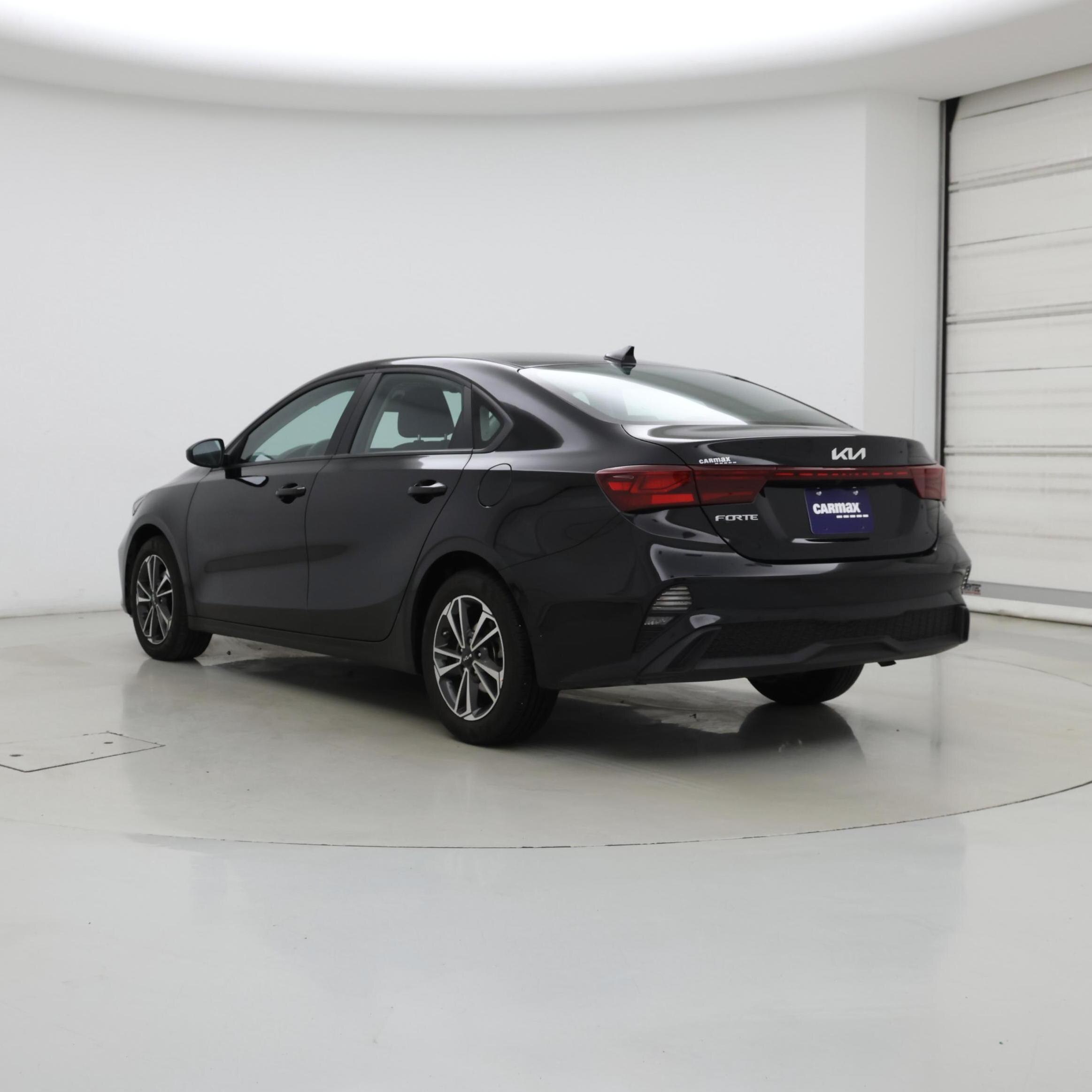 Thumbnail: 2024 Kia Forte - 2