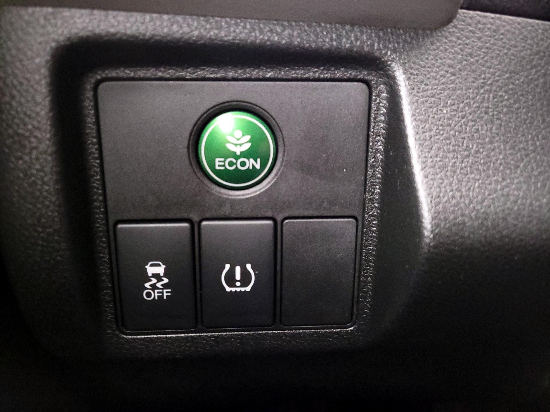 Thumbnail: 2016 Honda HR-V - 13