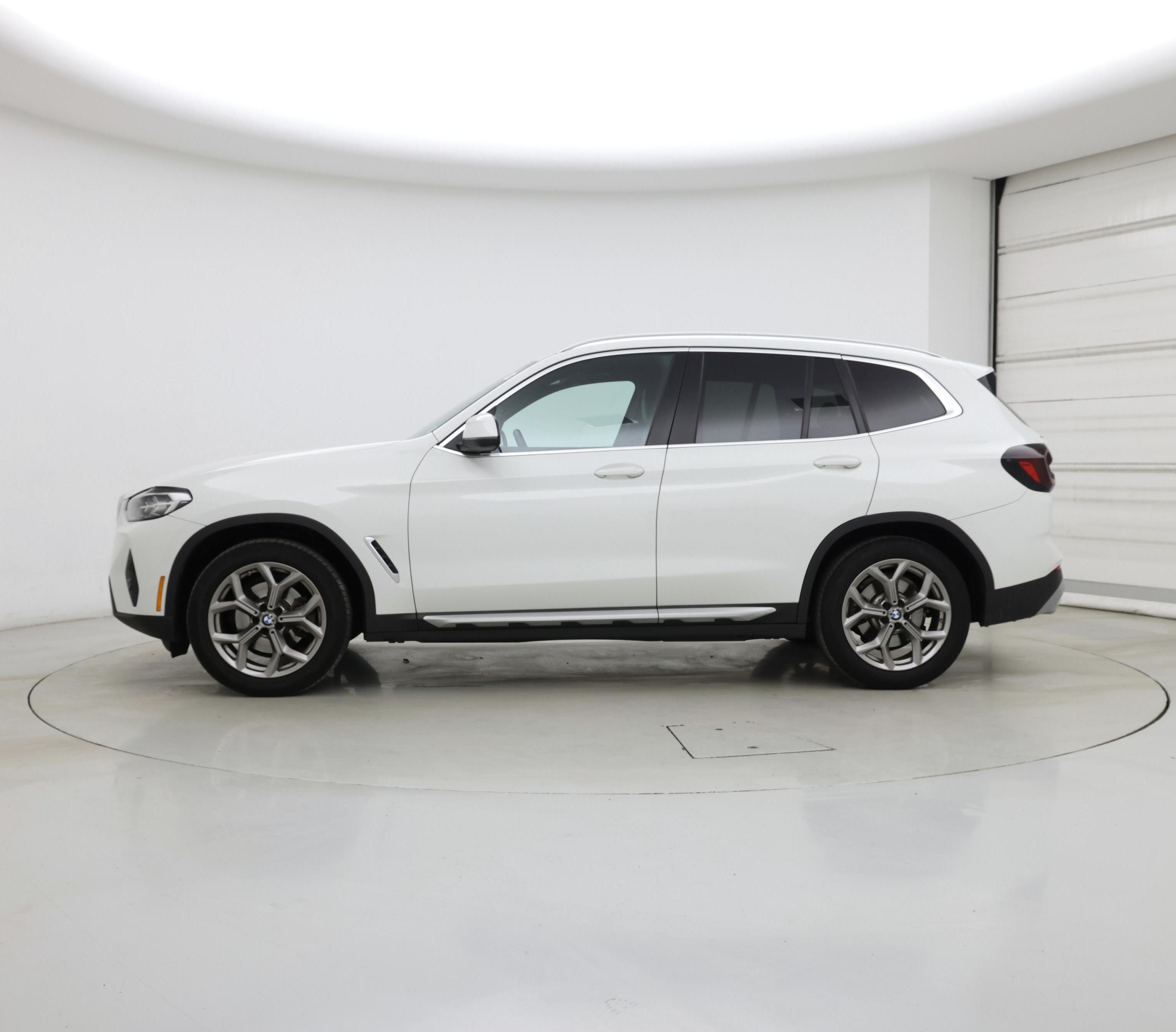 Thumbnail: 2022 BMW X3 - 3