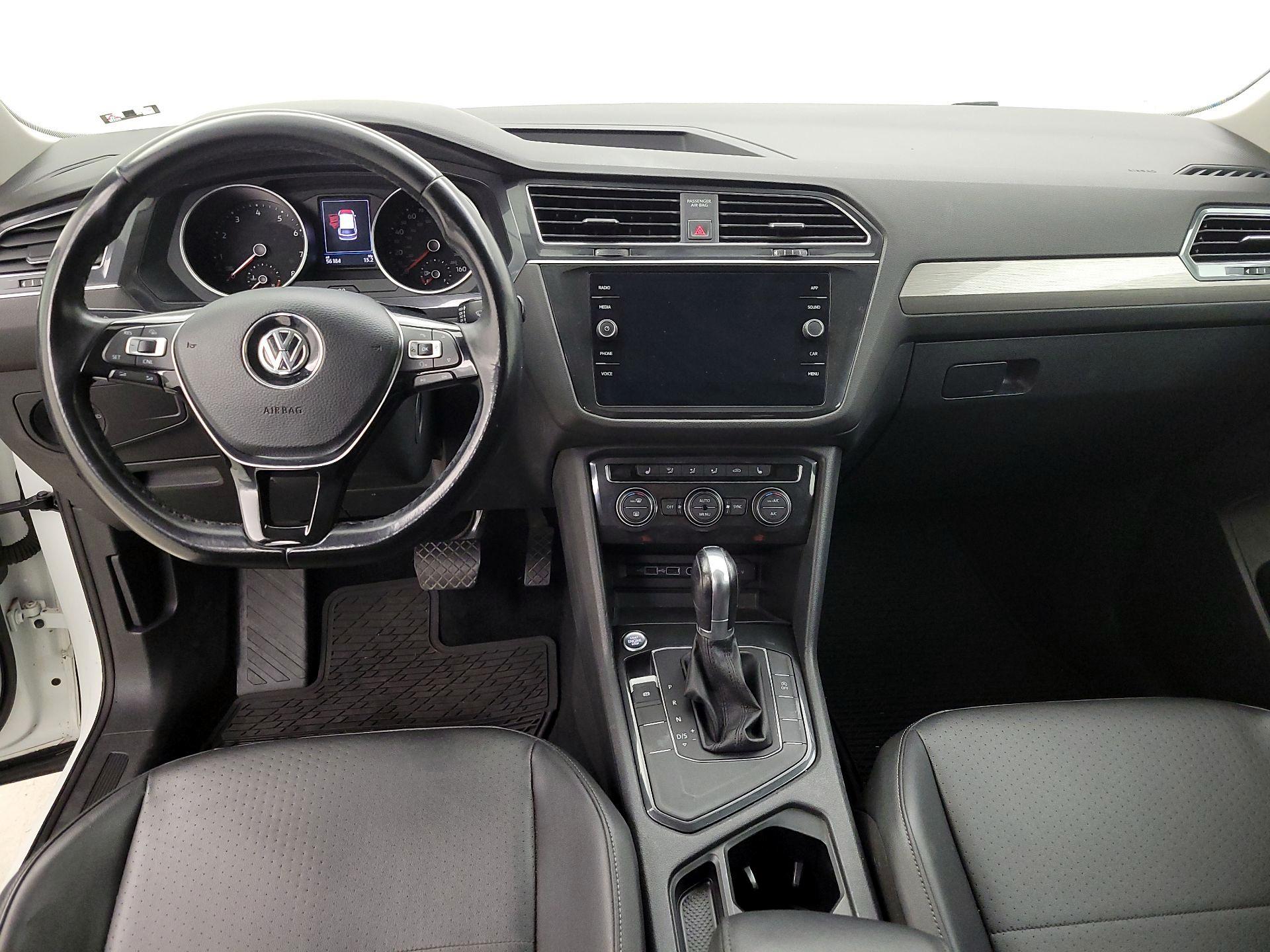 Thumbnail: 2018 Volkswagen Tiguan - 9