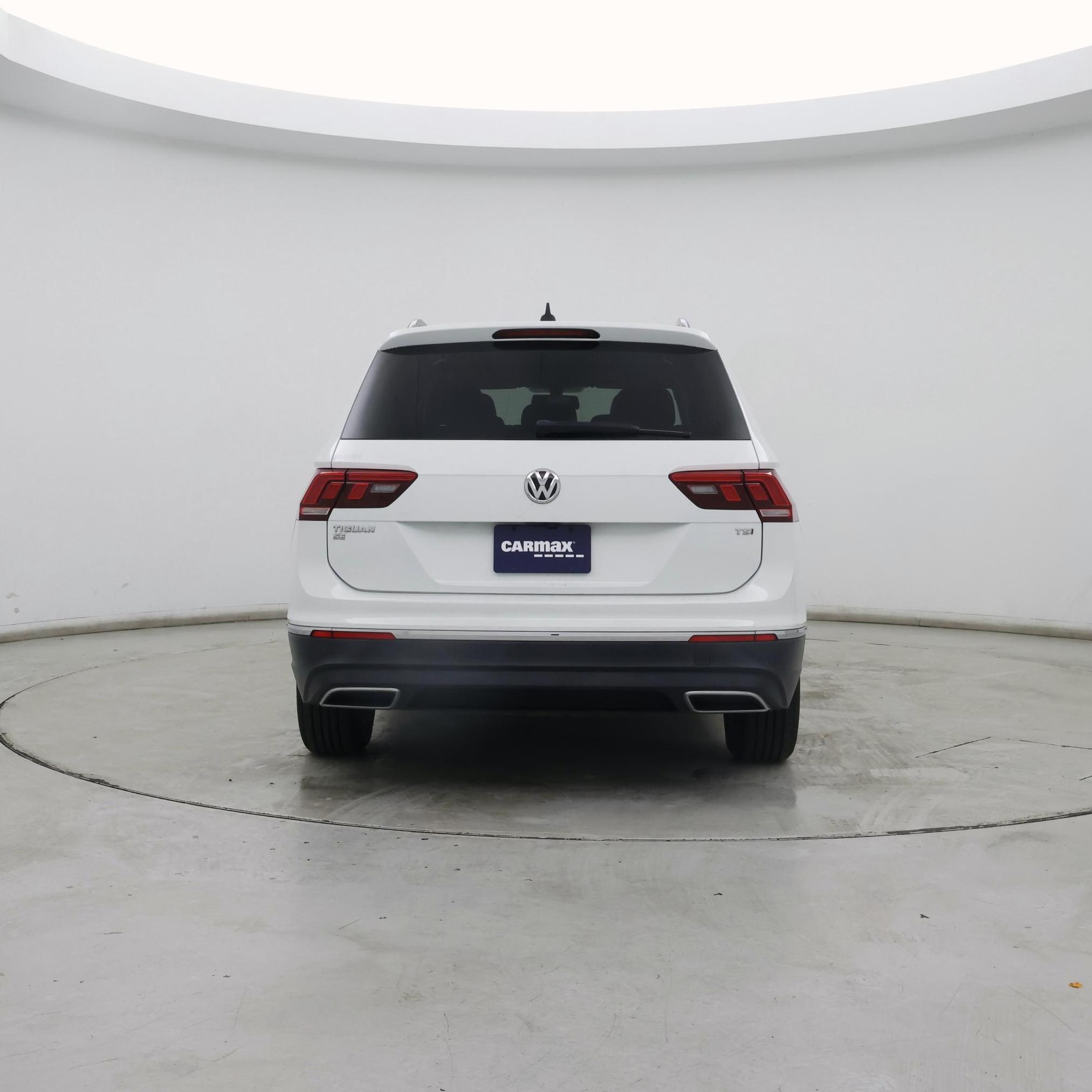 Thumbnail: 2018 Volkswagen Tiguan - 6