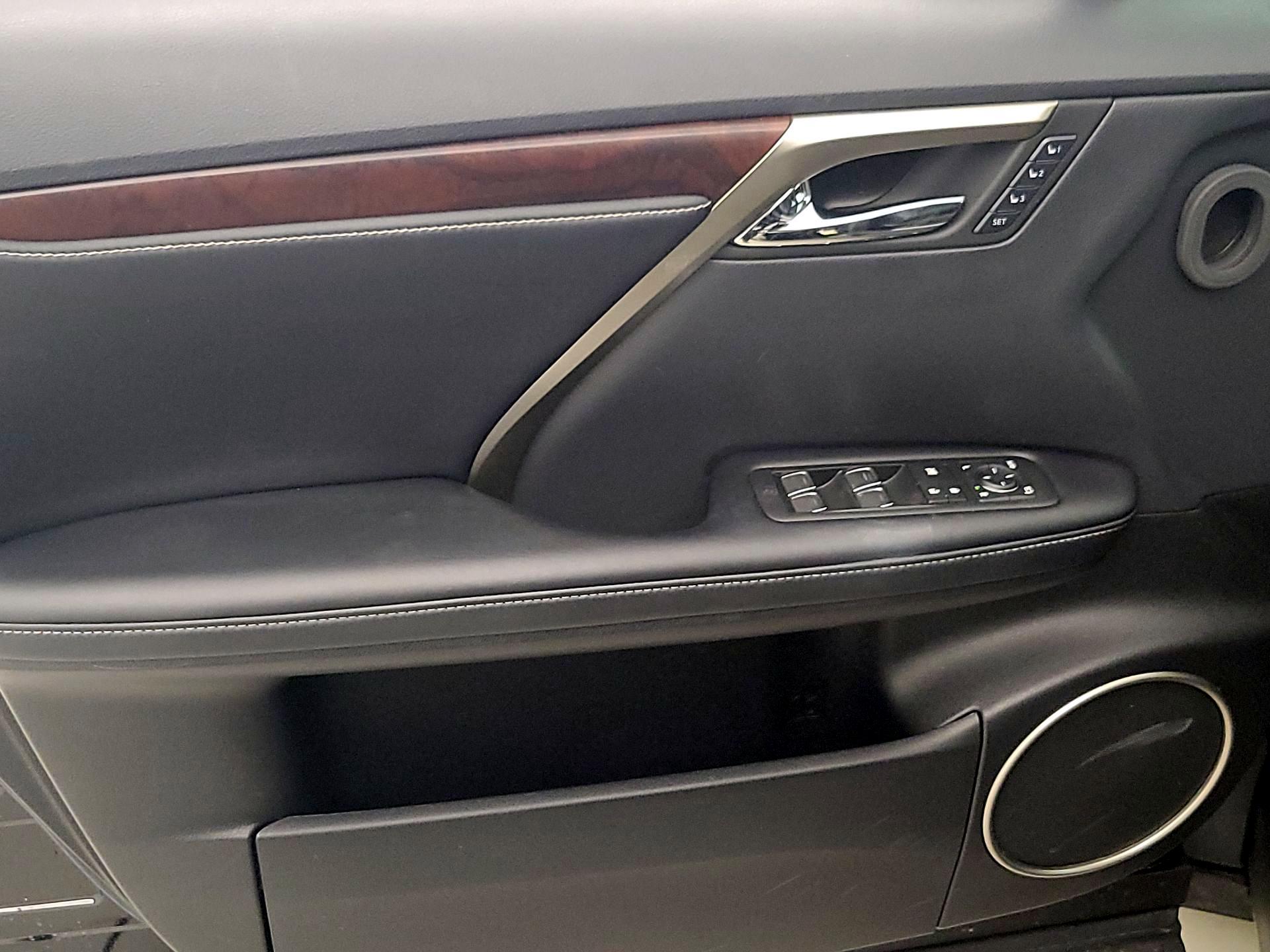 Thumbnail: 2020 Lexus RX - 12