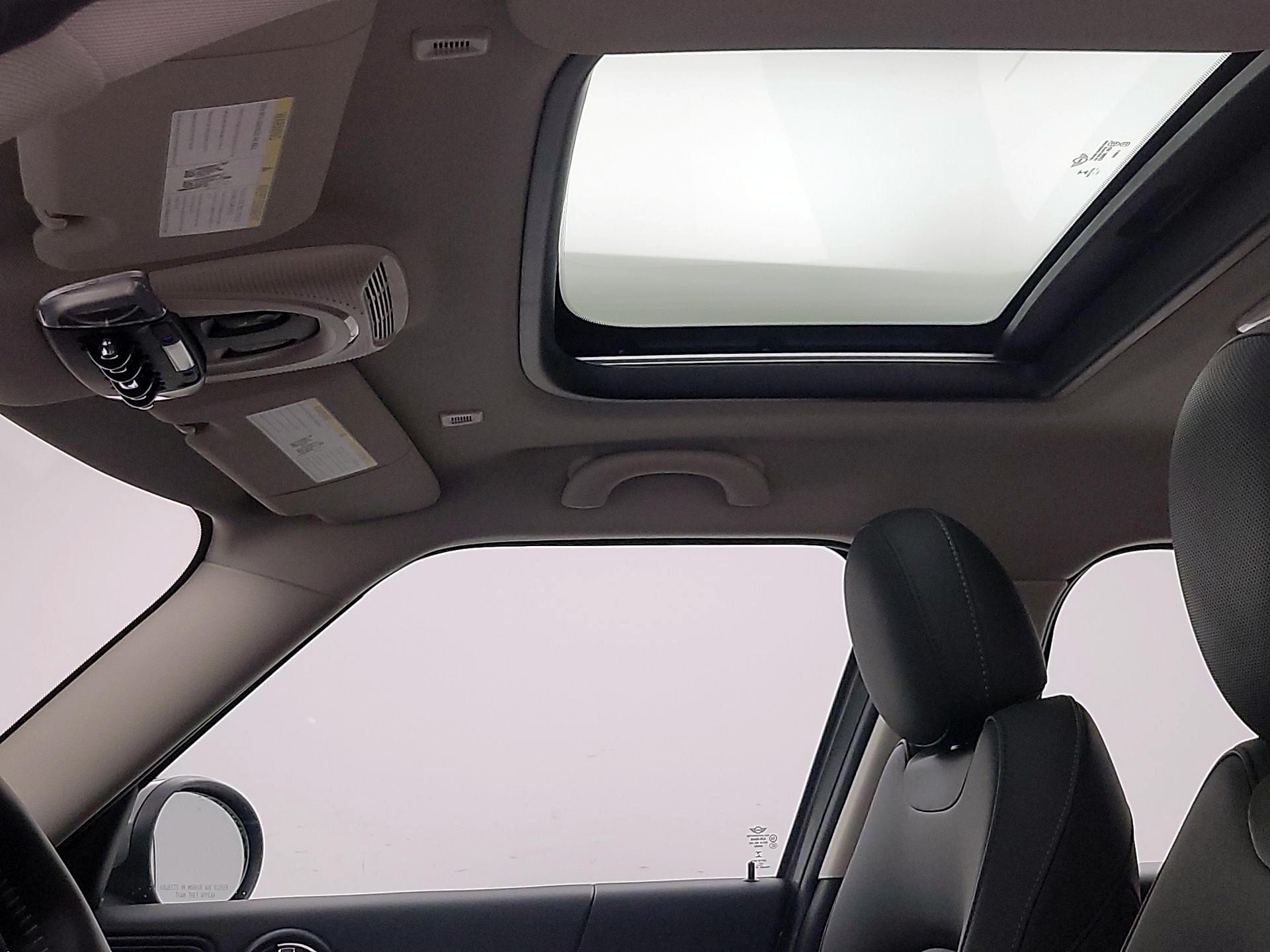 Thumbnail: 2022 MINI Cooper Countryman - 19