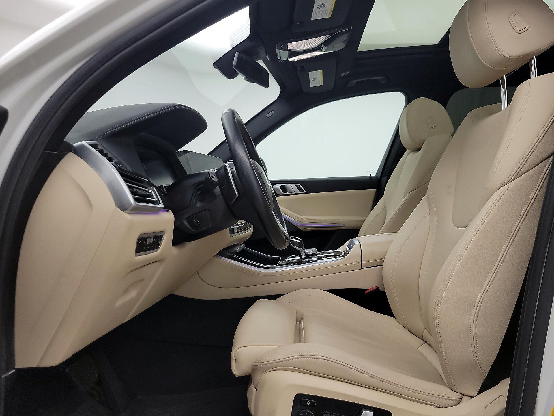 Thumbnail: 2021 BMW X5 - 11