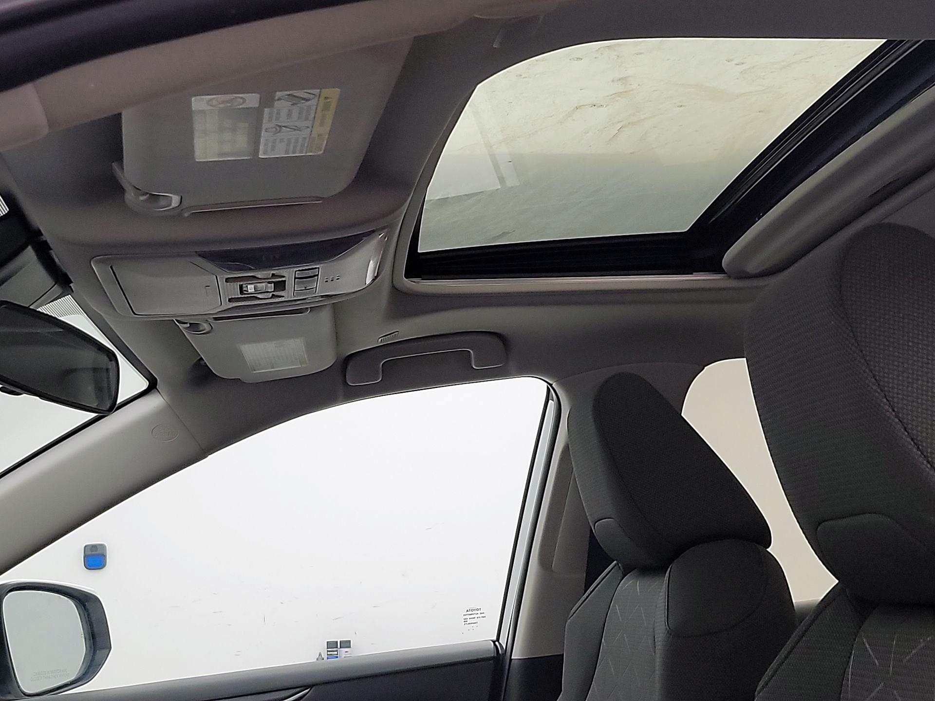 Thumbnail: 2023 Toyota RAV4 - 19