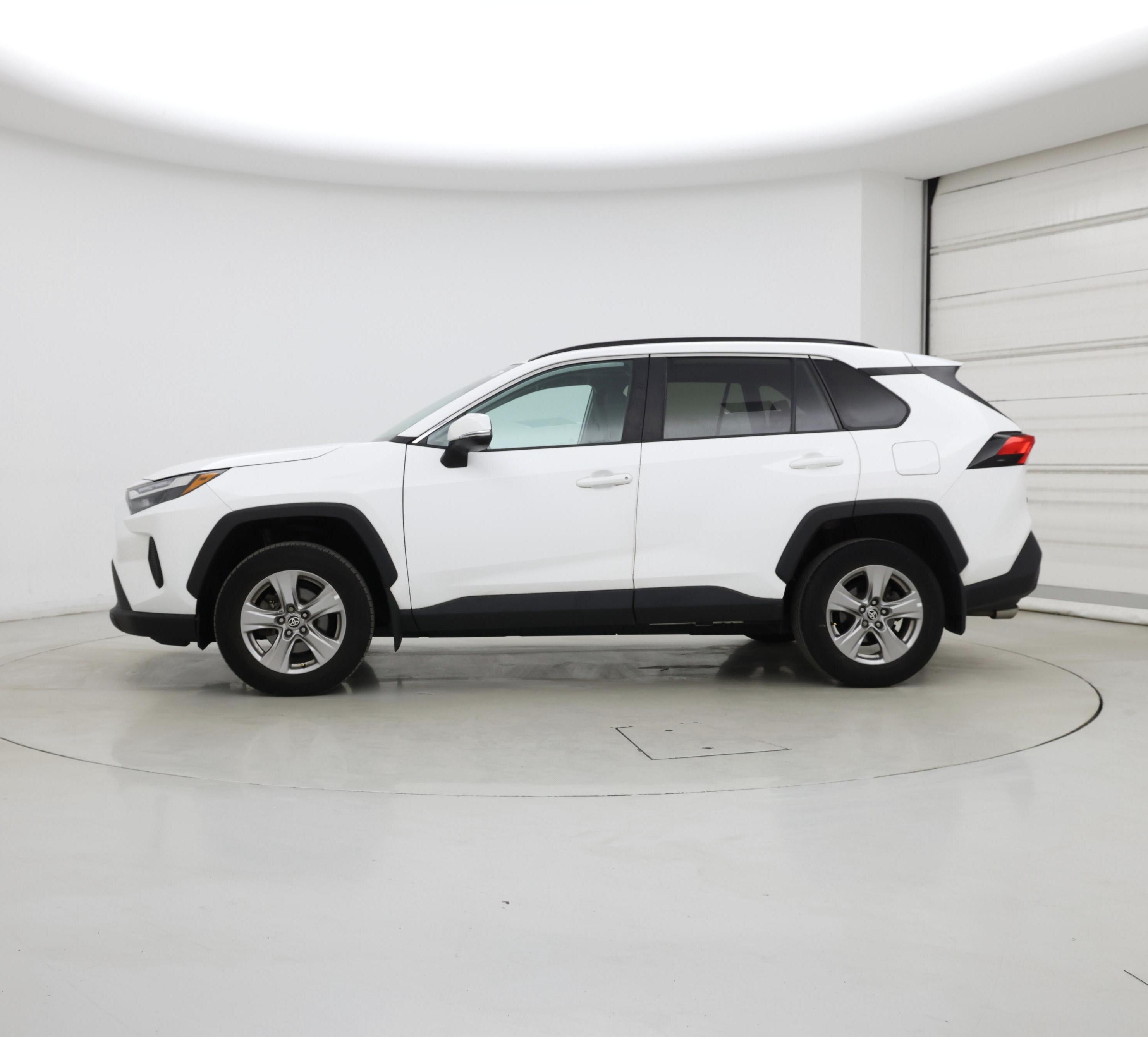 Thumbnail: 2023 Toyota RAV4 - 3