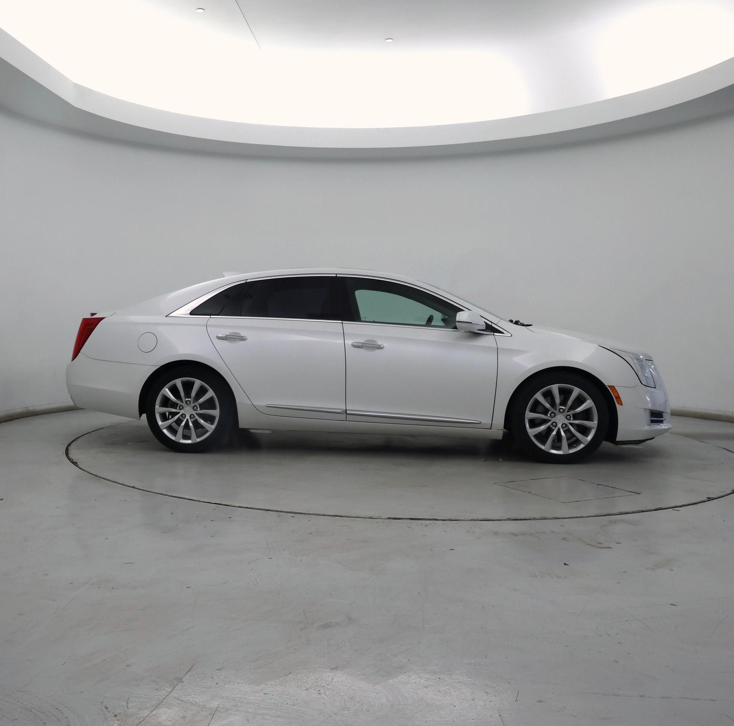 Thumbnail: 2016 Cadillac XTS - 7