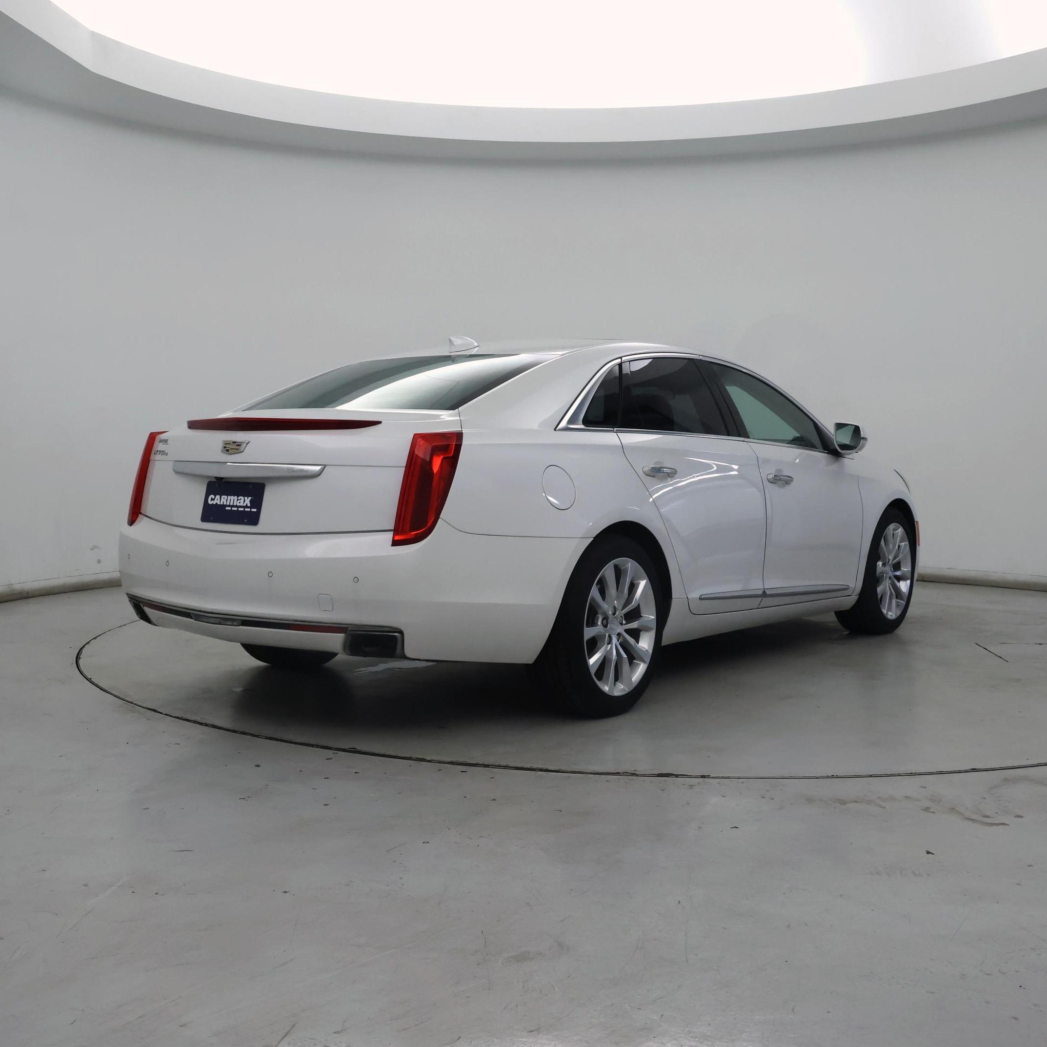 Thumbnail: 2016 Cadillac XTS - 8