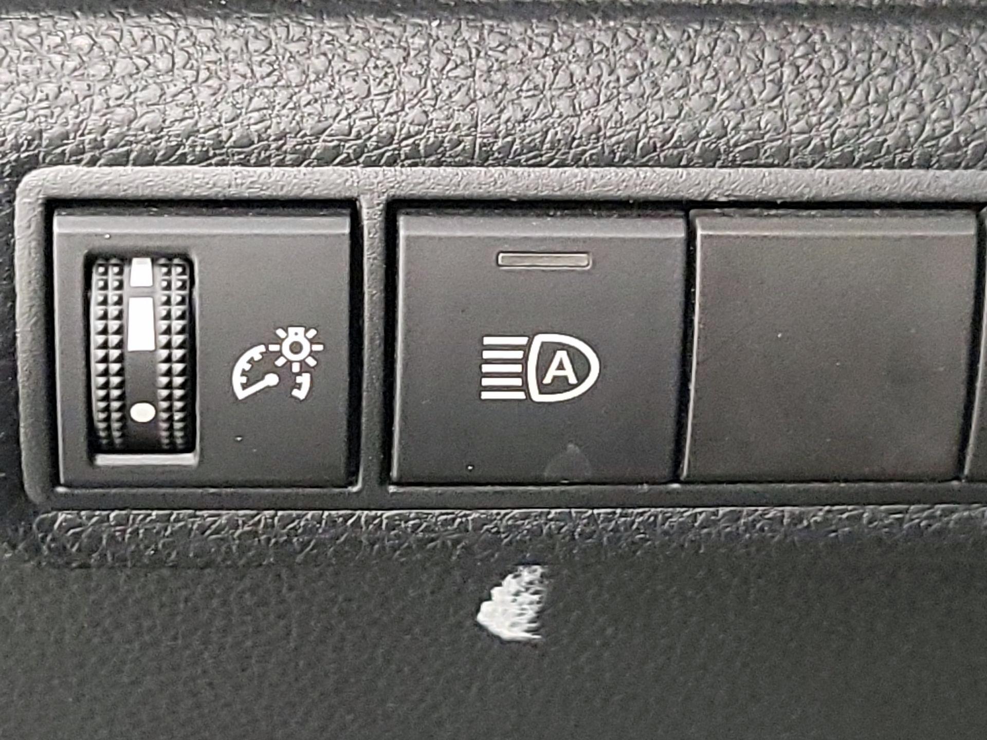 Thumbnail: 2022 Toyota Corolla - 13