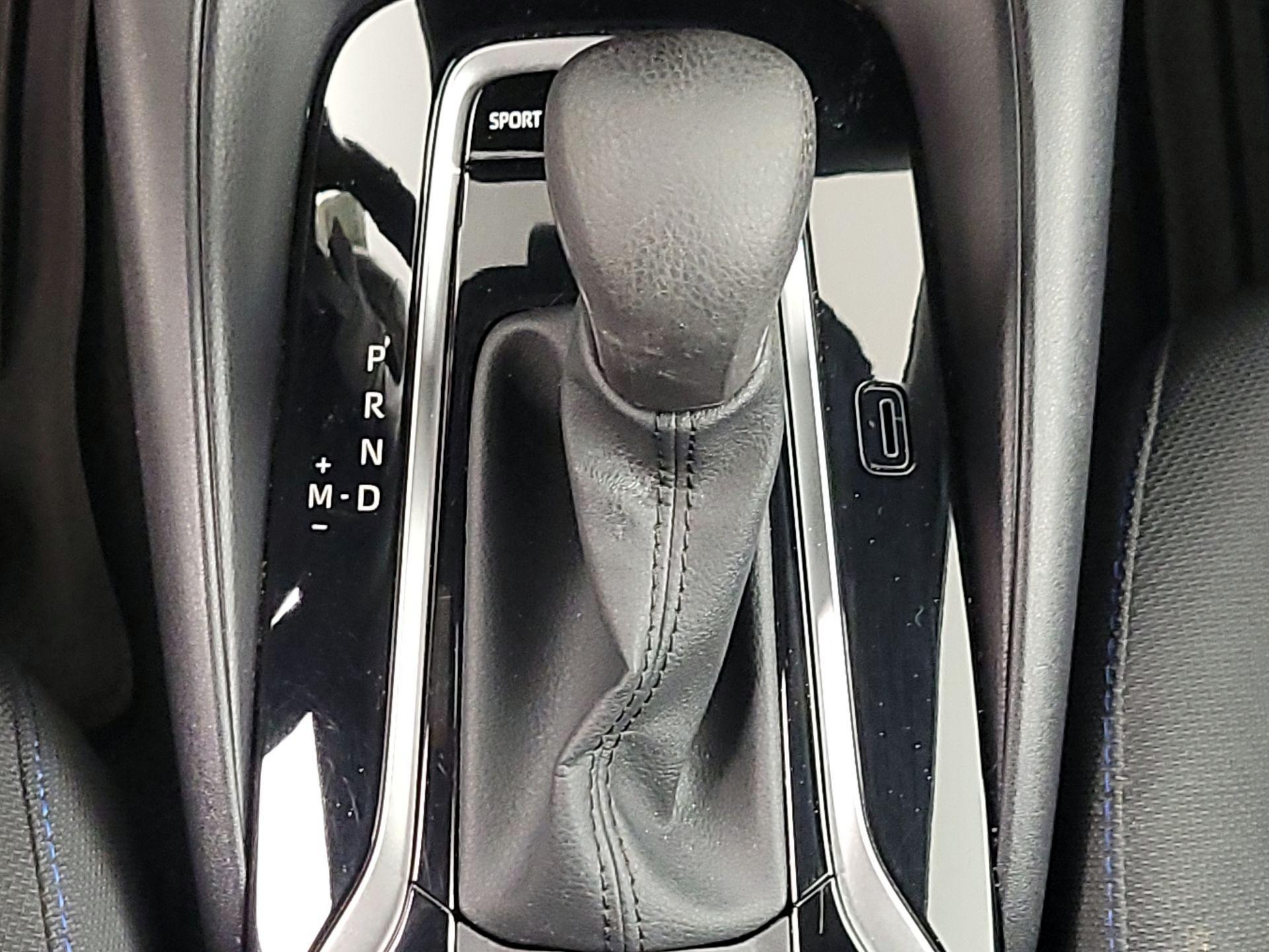 Thumbnail: 2022 Toyota Corolla - 17