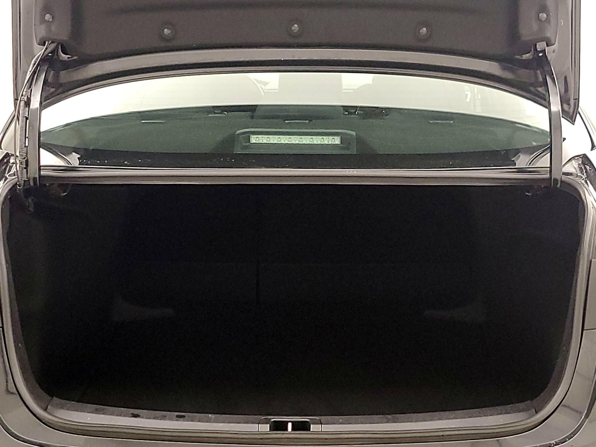 Thumbnail: 2022 Toyota Corolla - 20