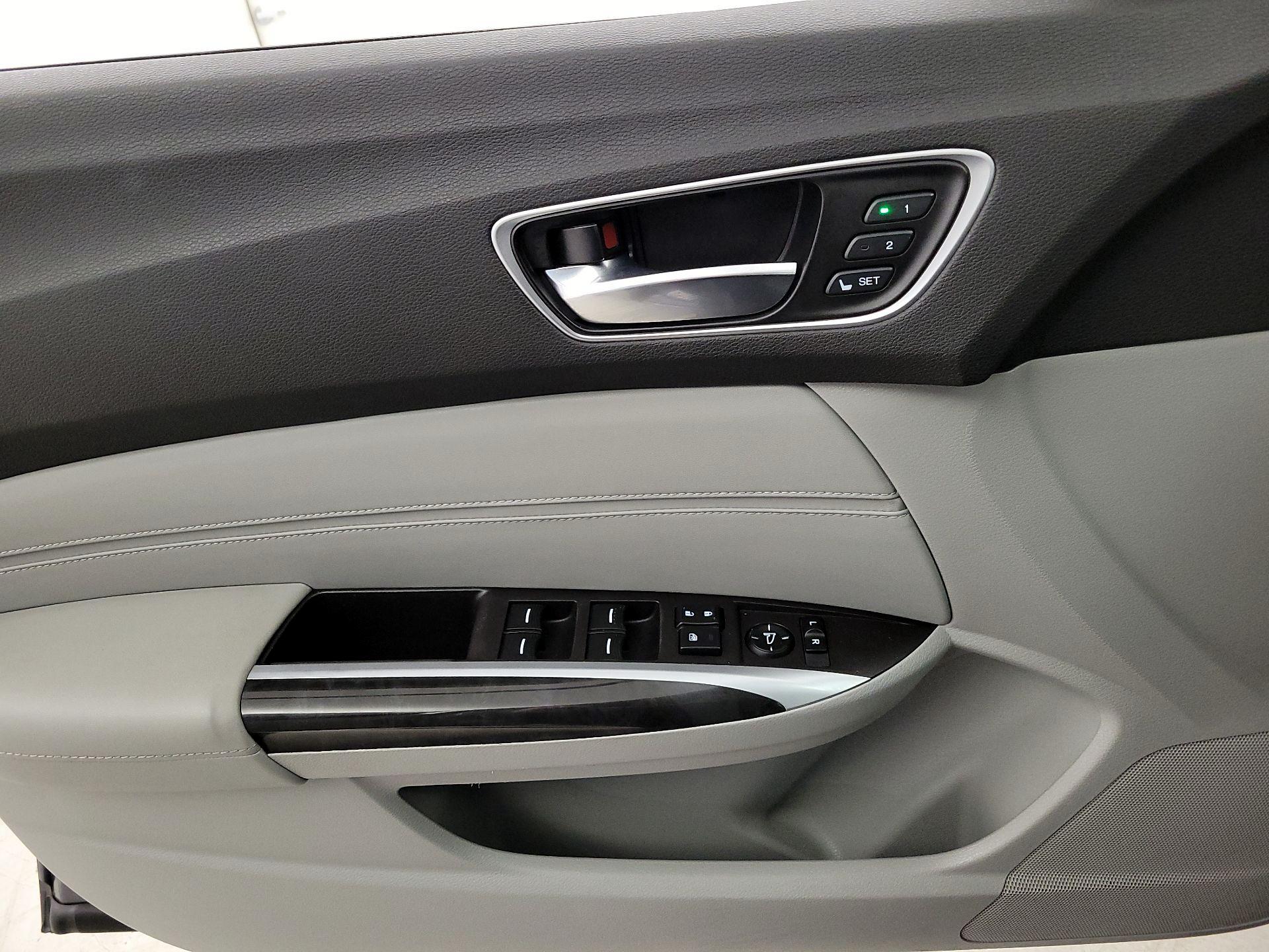 Thumbnail: 2020 Acura TLX - 12