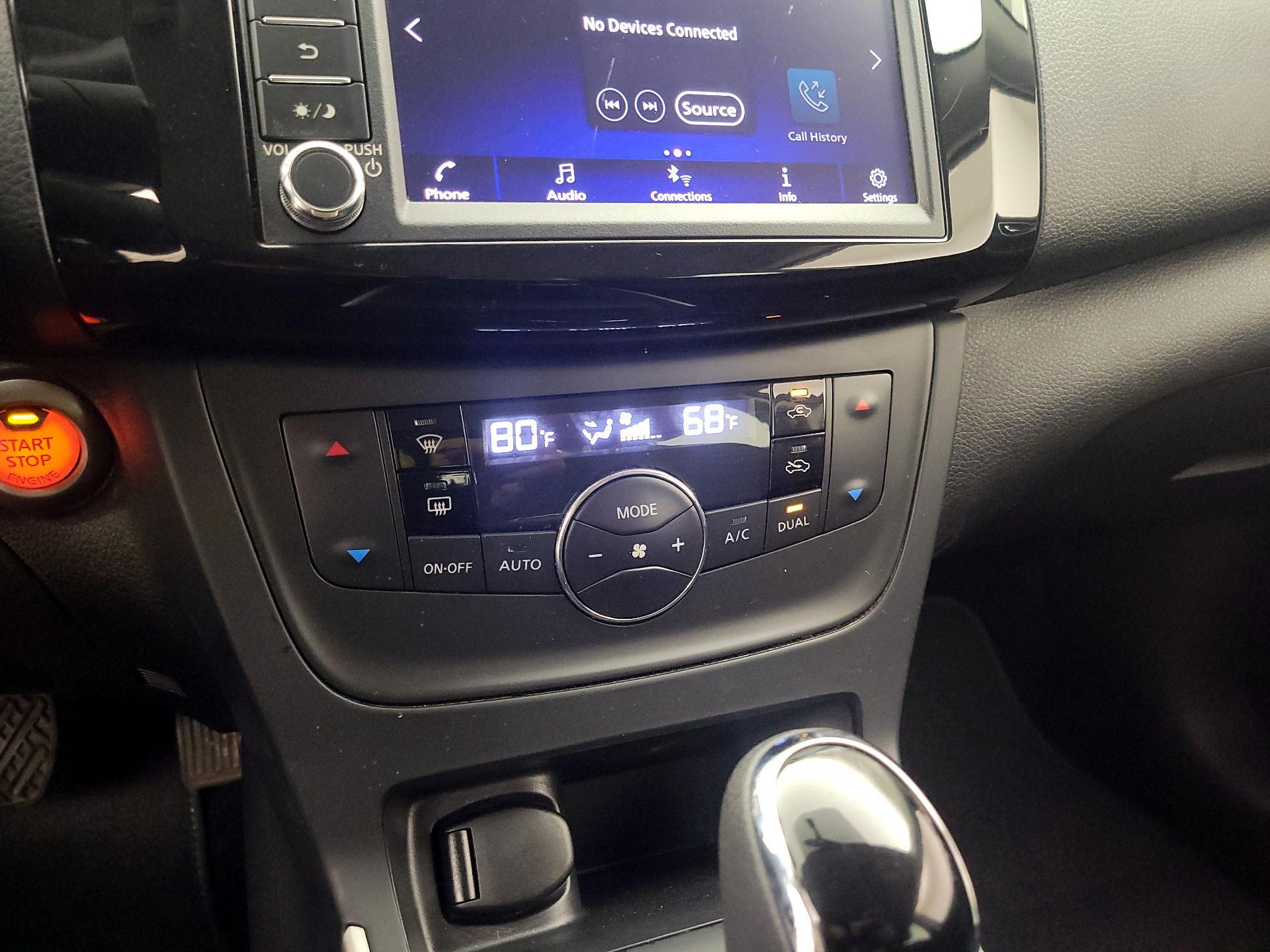 Thumbnail: 2019 Nissan Sentra - 16