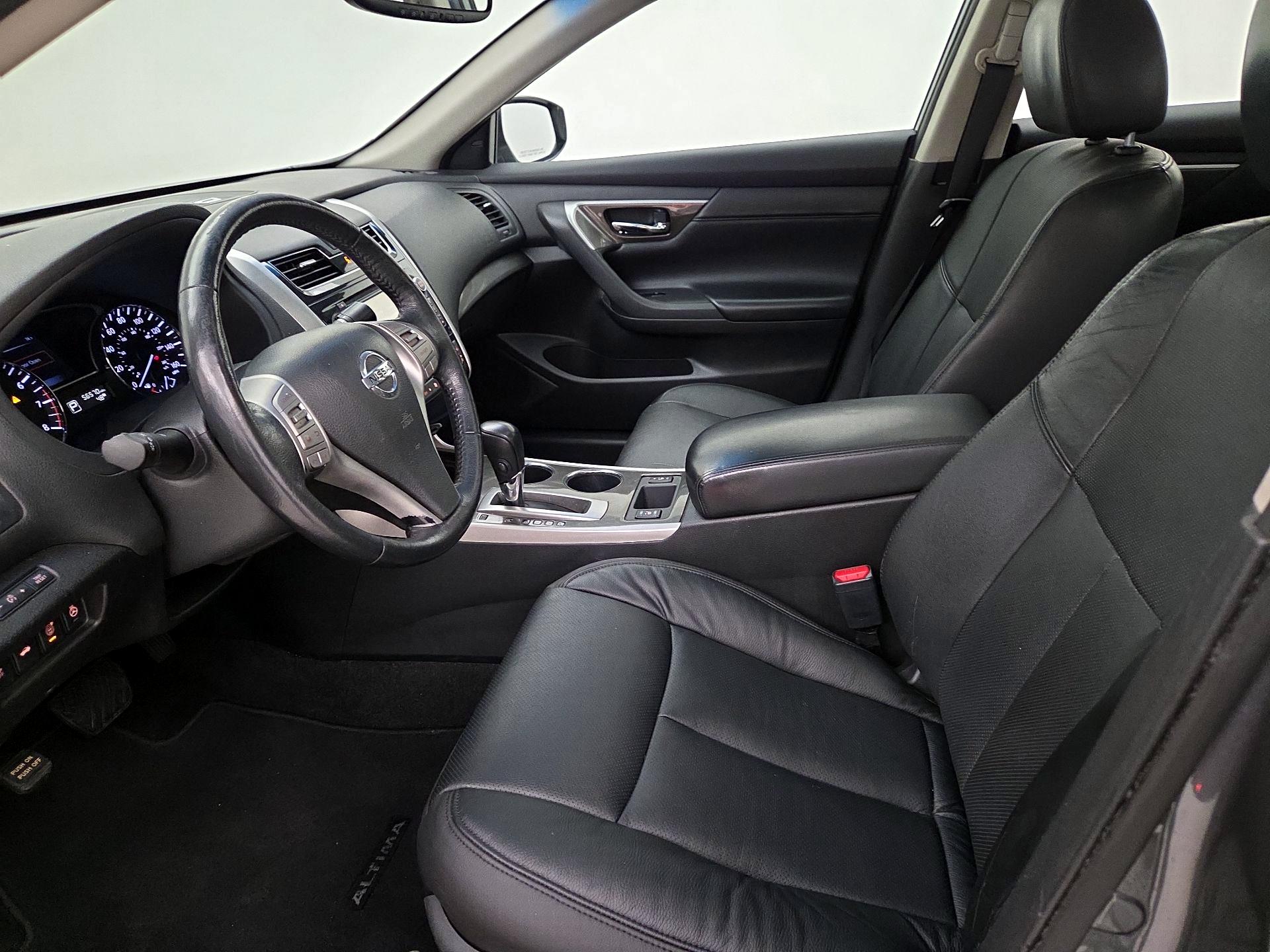 Thumbnail: 2014 Nissan Altima - 11