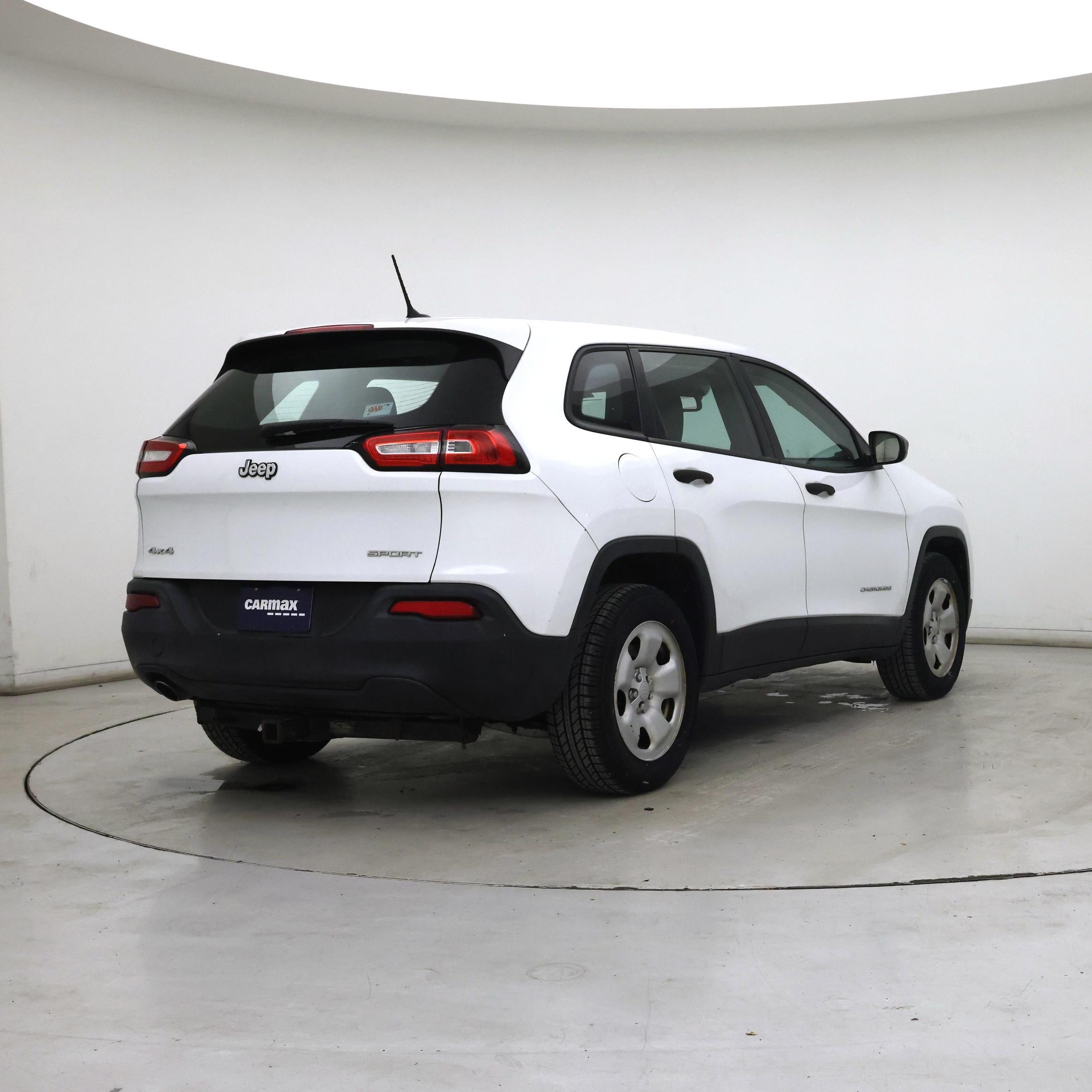 Thumbnail: 2015 Jeep Cherokee - 8