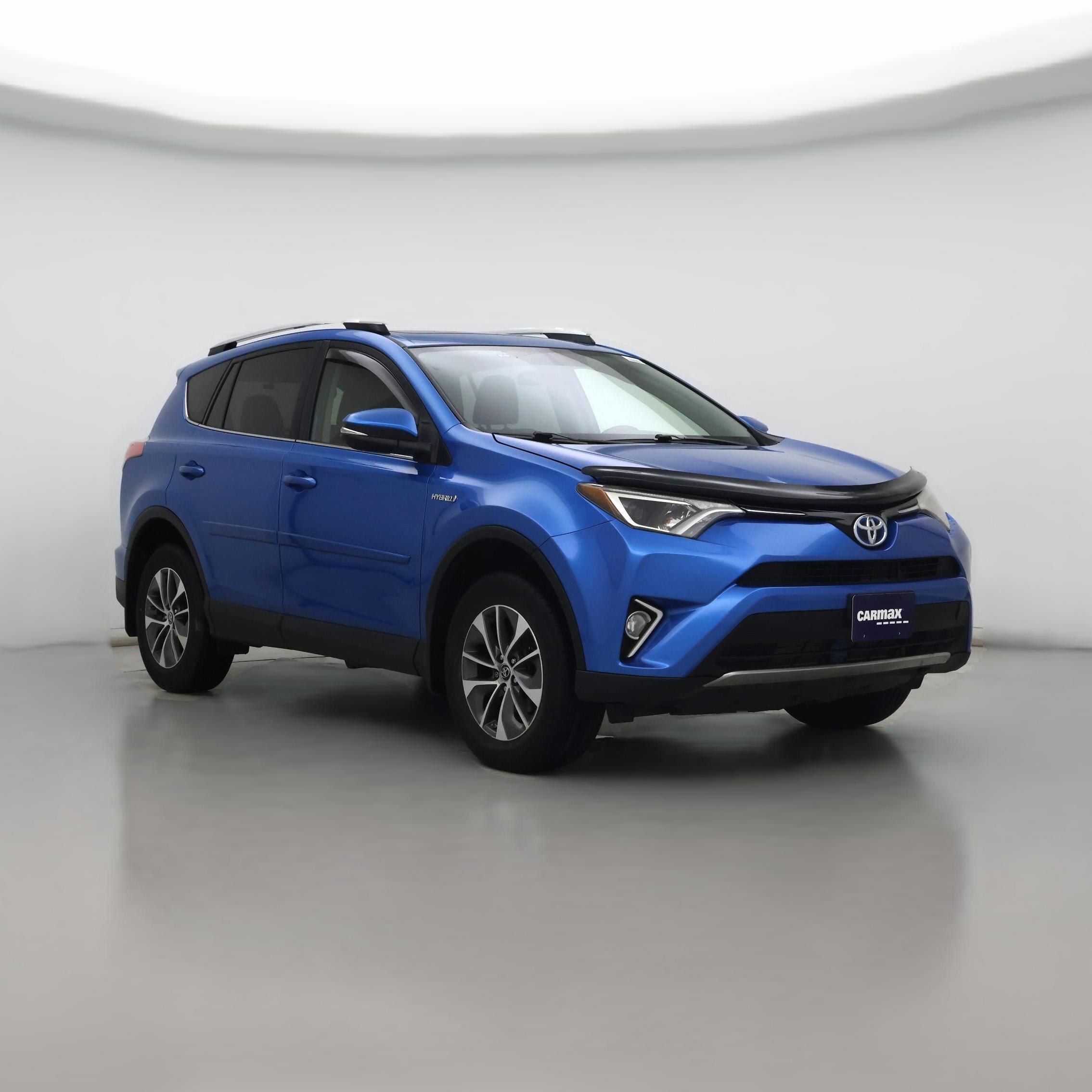 Thumbnail: 2016 Toyota RAV4 - 1