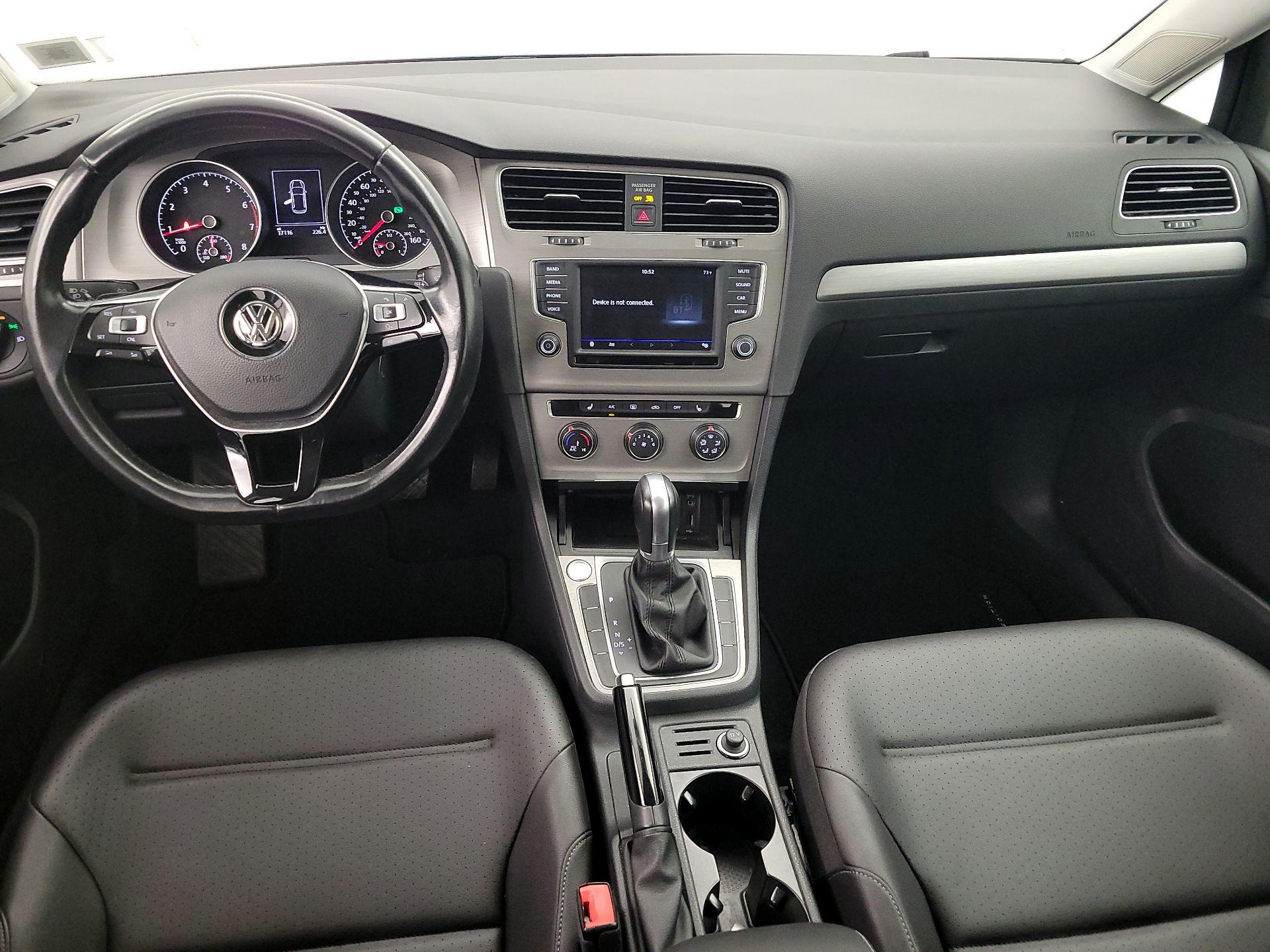 Thumbnail: 2017 Volkswagen Golf - 9