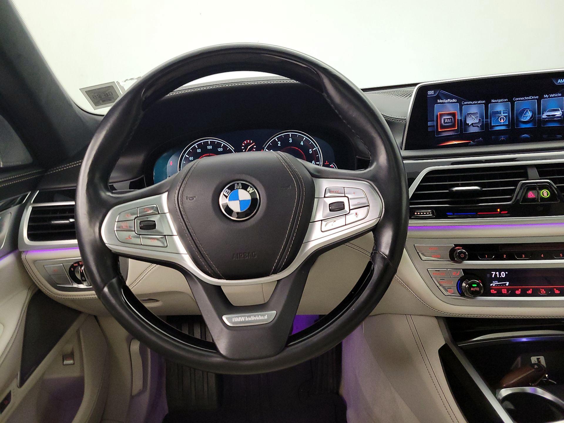 Thumbnail: 2017 BMW 7 Series - 10