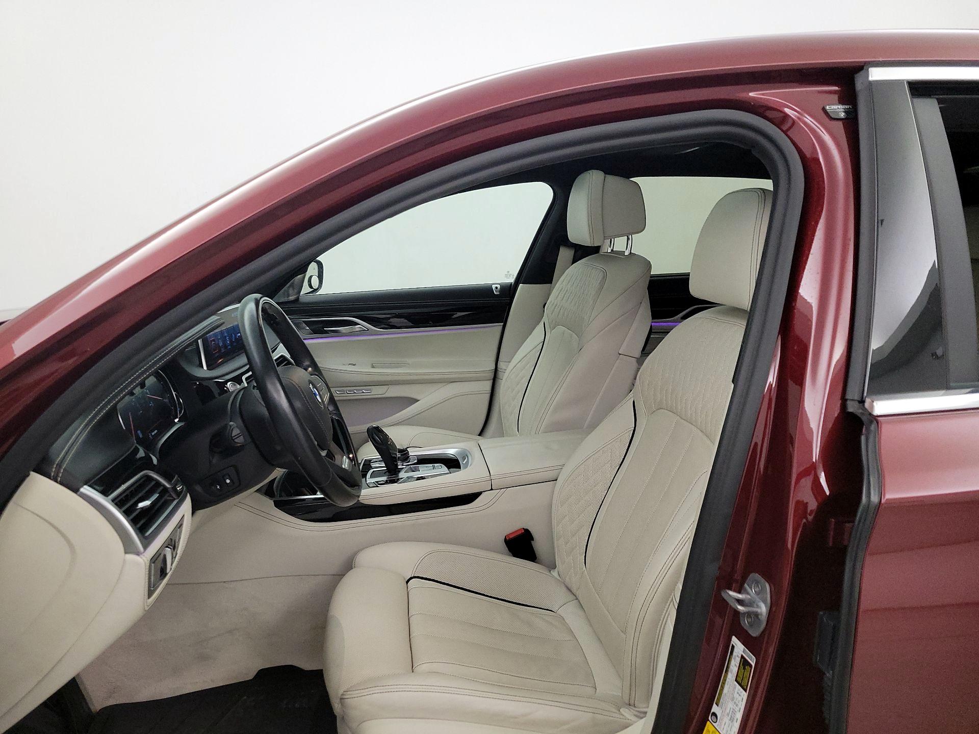 Thumbnail: 2017 BMW 7 Series - 11