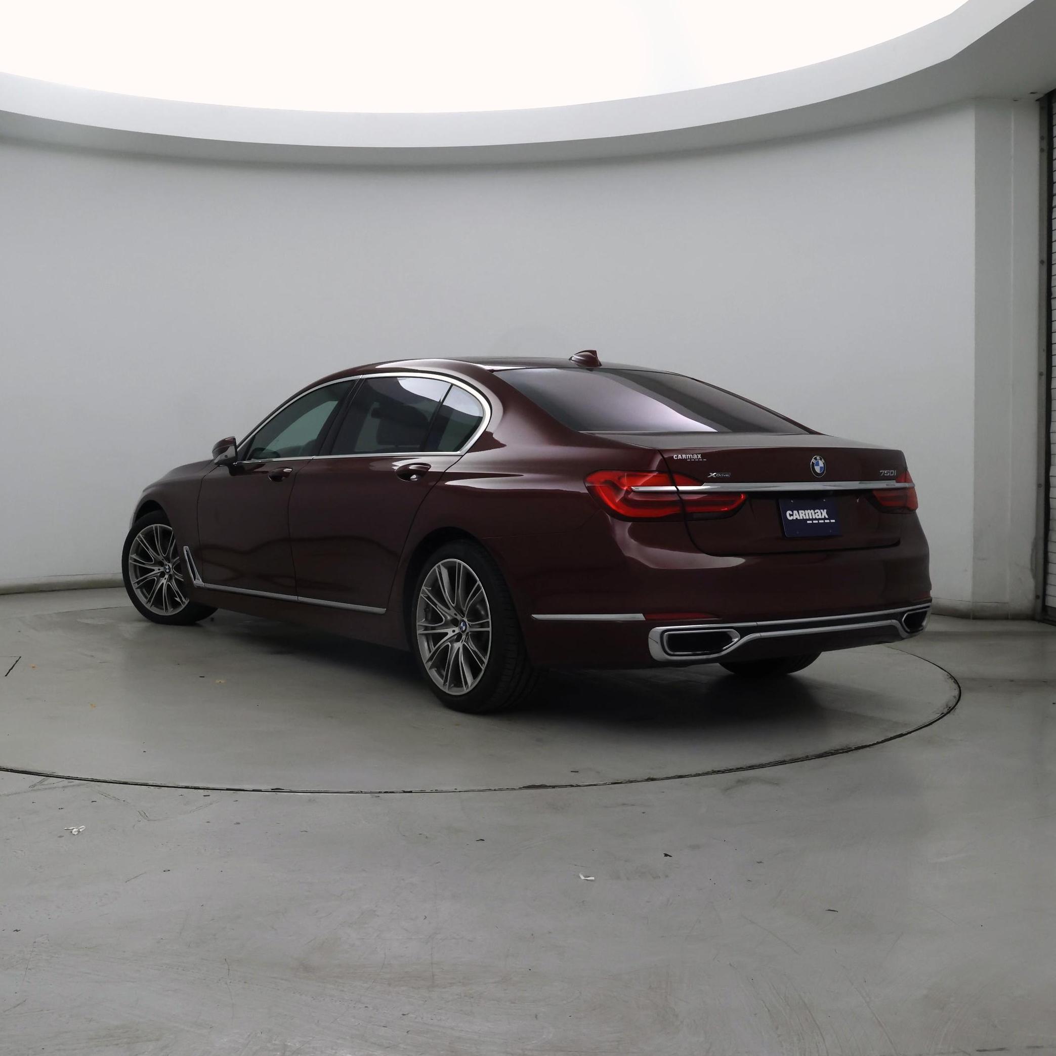 Thumbnail: 2017 BMW 7 Series - 2