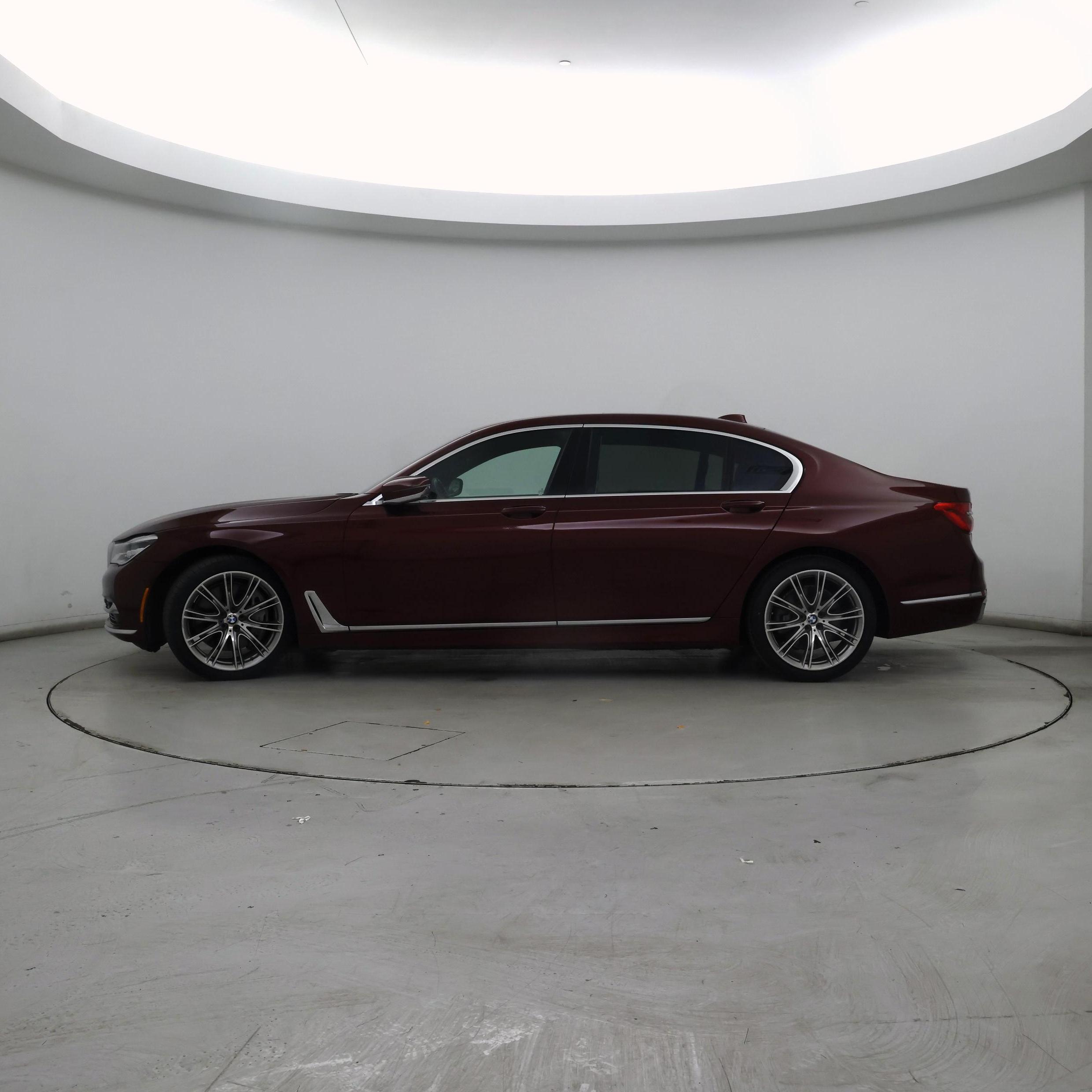 Thumbnail: 2017 BMW 7 Series - 3