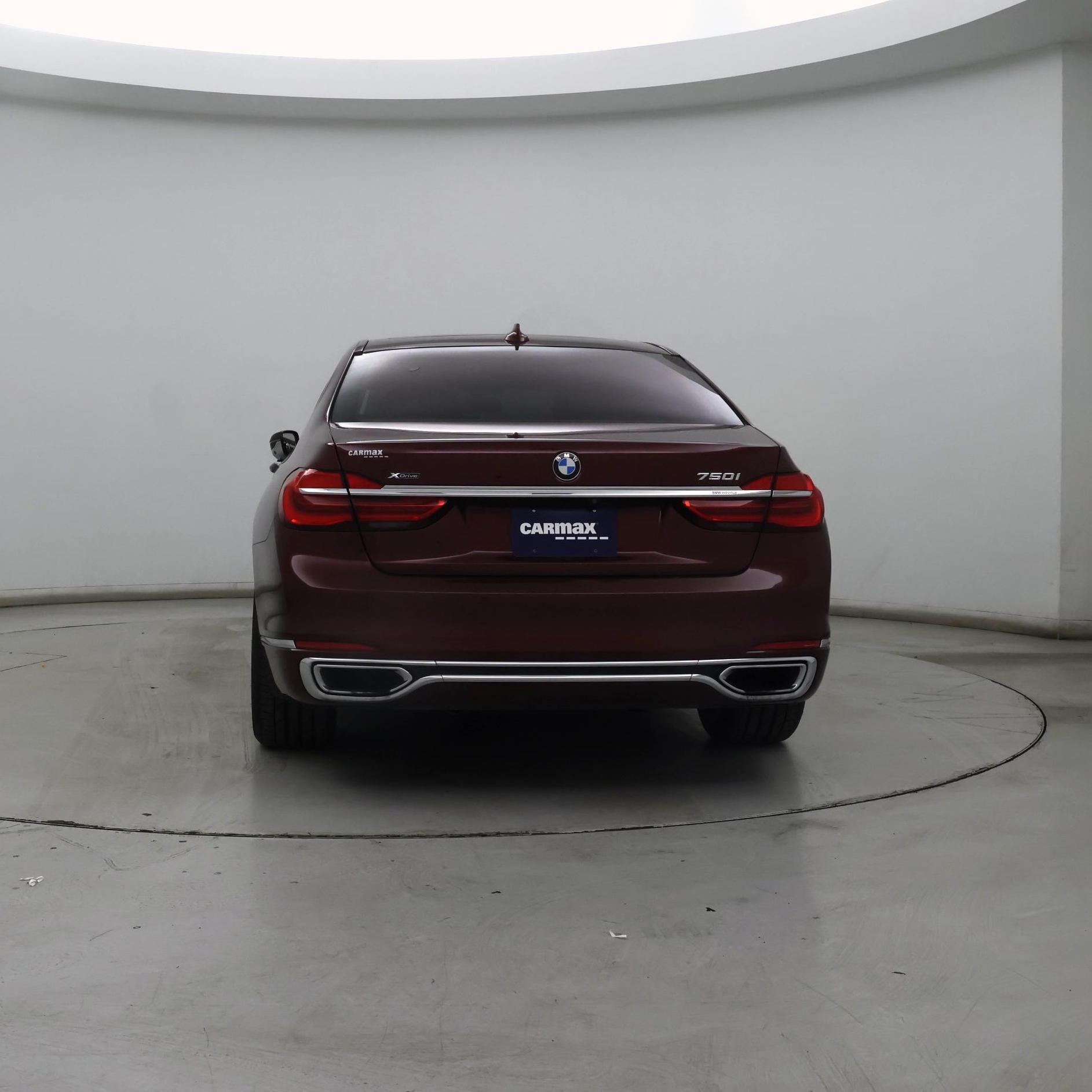 Thumbnail: 2017 BMW 7 Series - 6