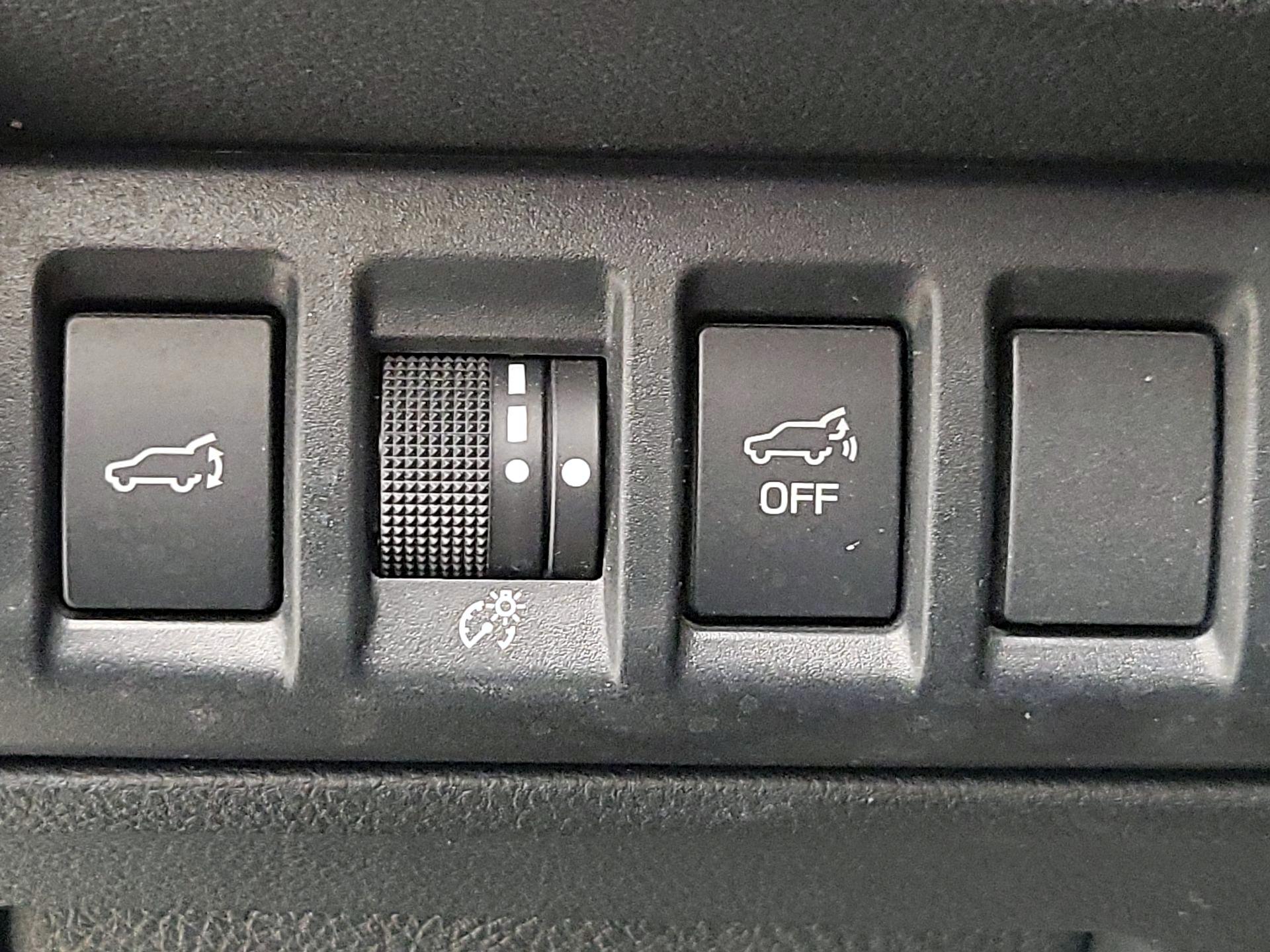 Thumbnail: 2020 Subaru Outback - 13