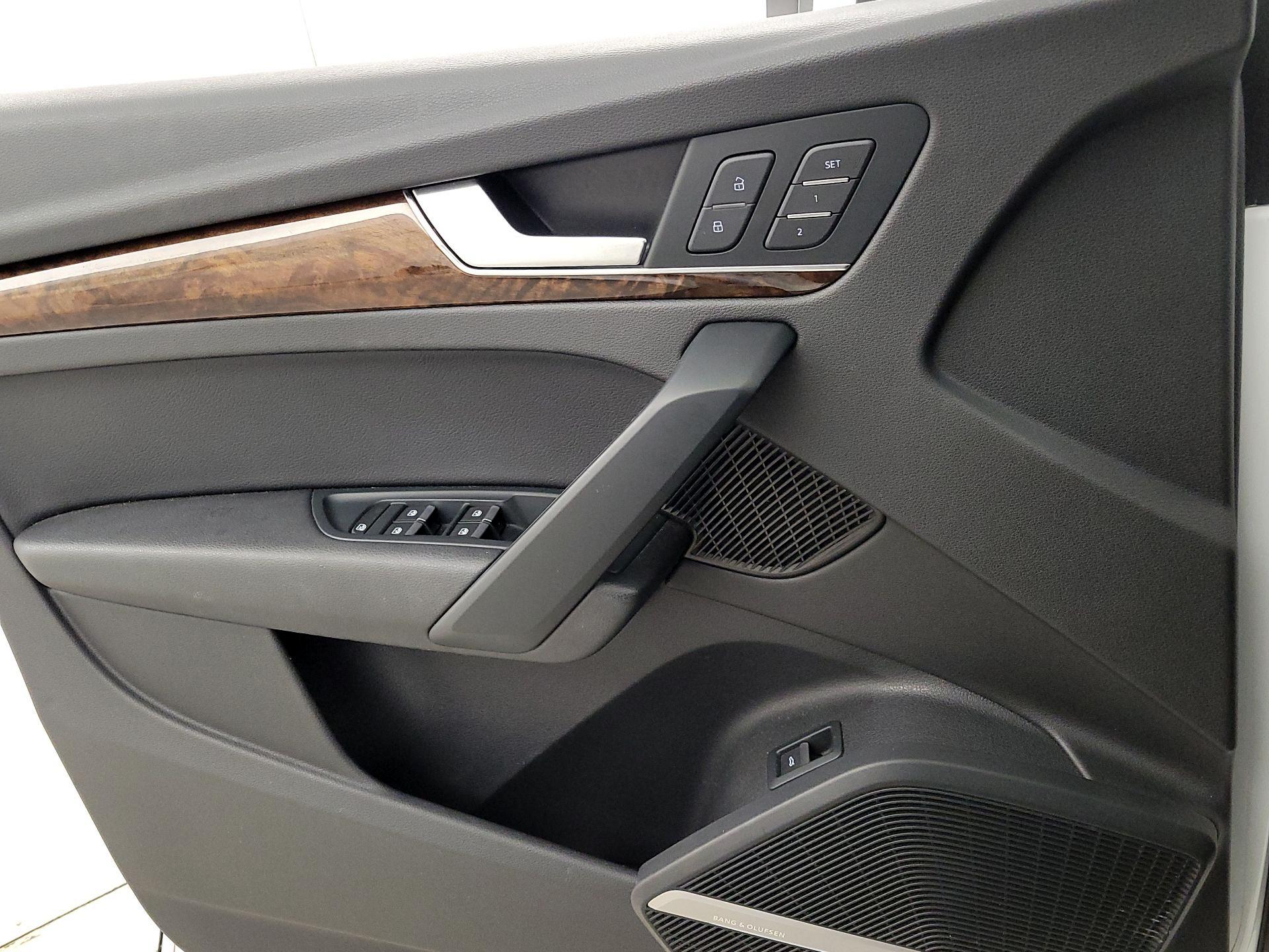 Thumbnail: 2018 Audi Q5 - 12