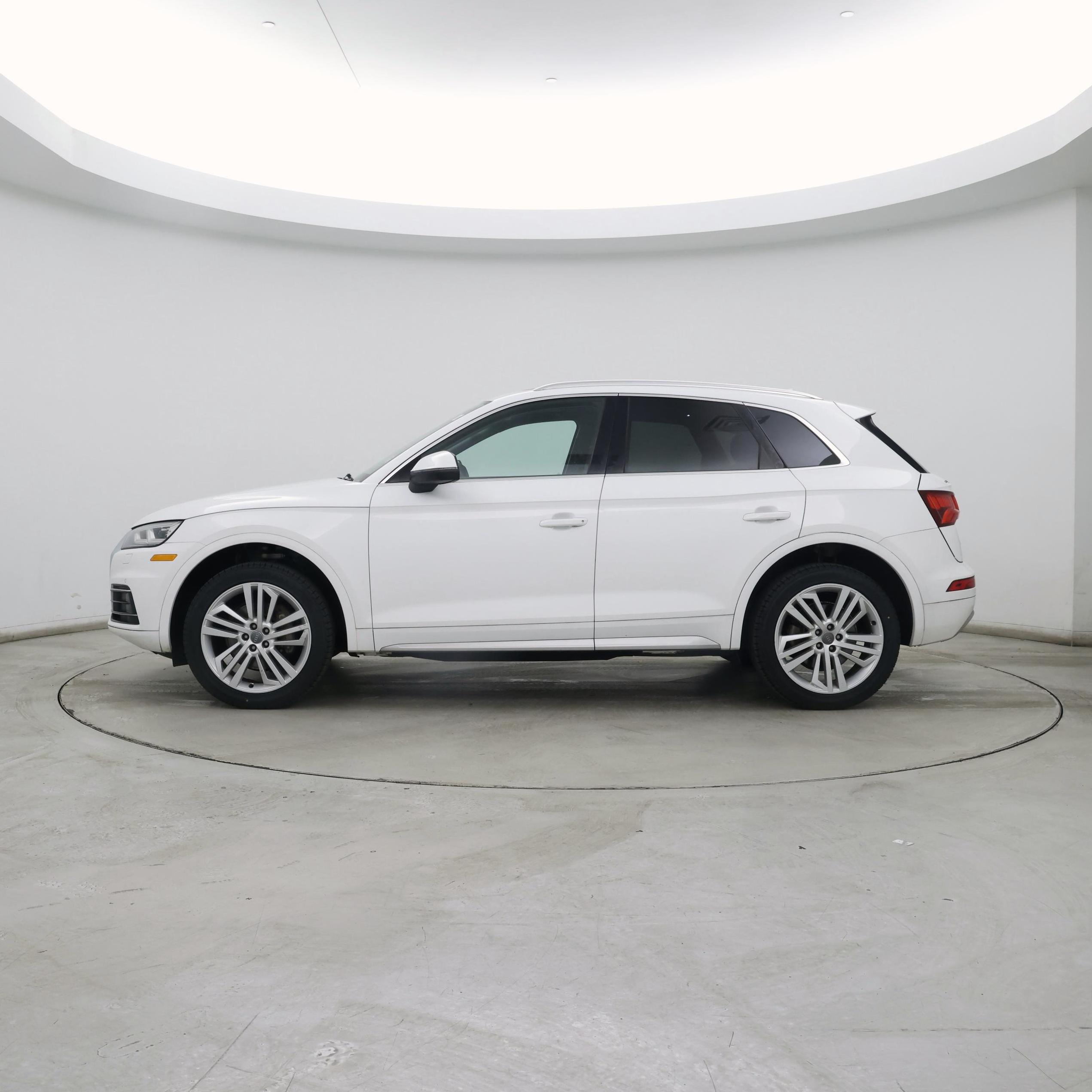 Thumbnail: 2018 Audi Q5 - 3