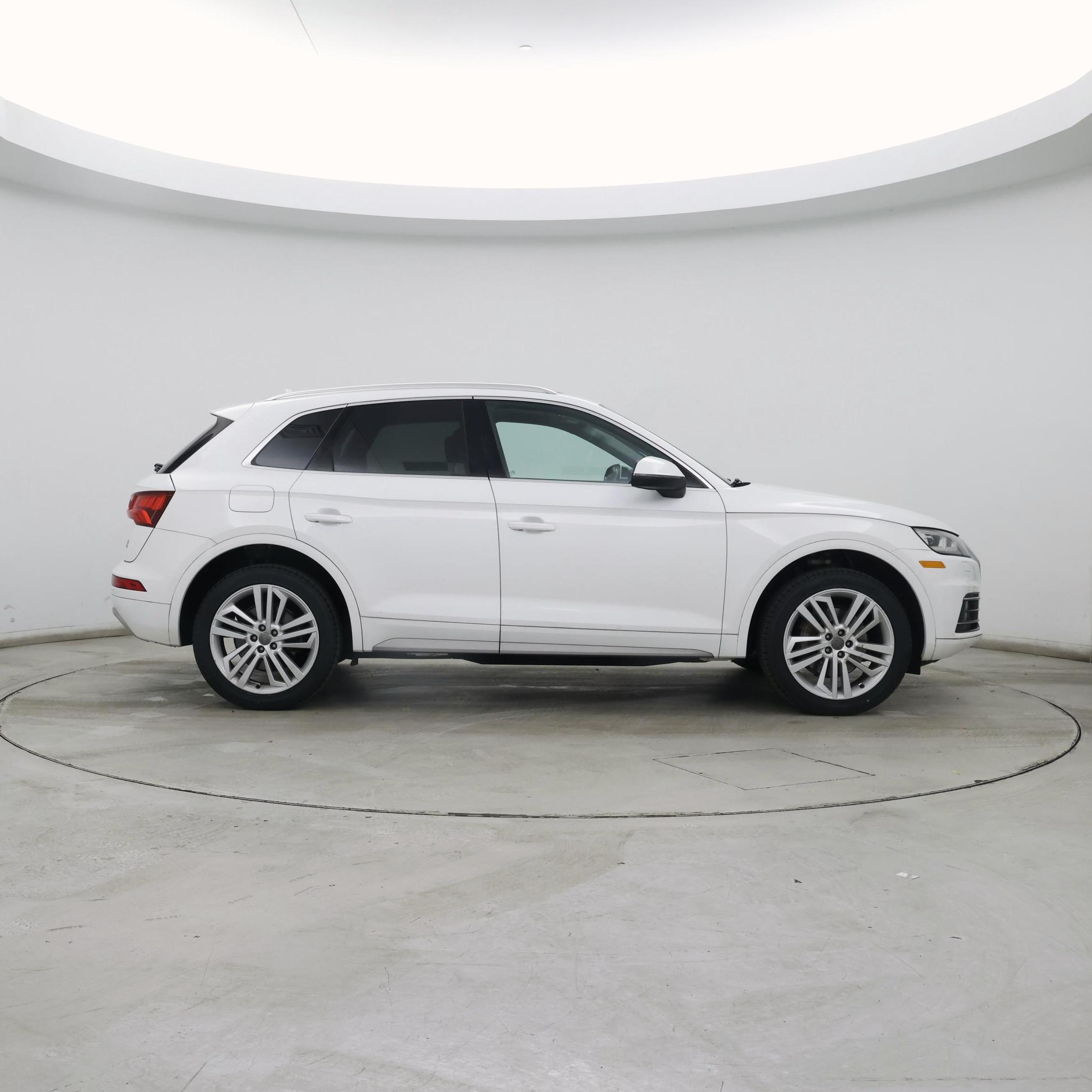 Thumbnail: 2018 Audi Q5 - 7