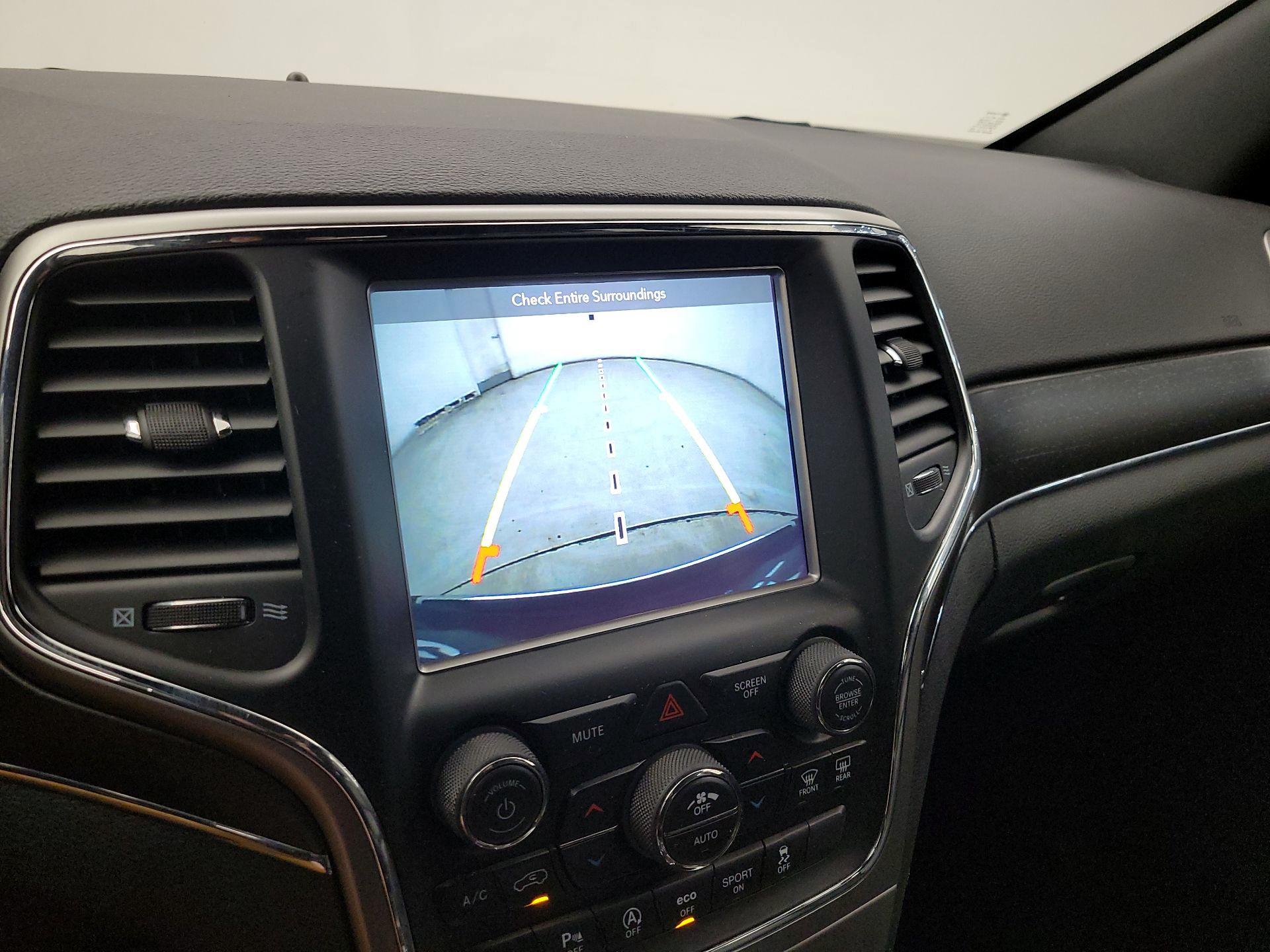 Thumbnail: 2018 Jeep Grand Cherokee - 14