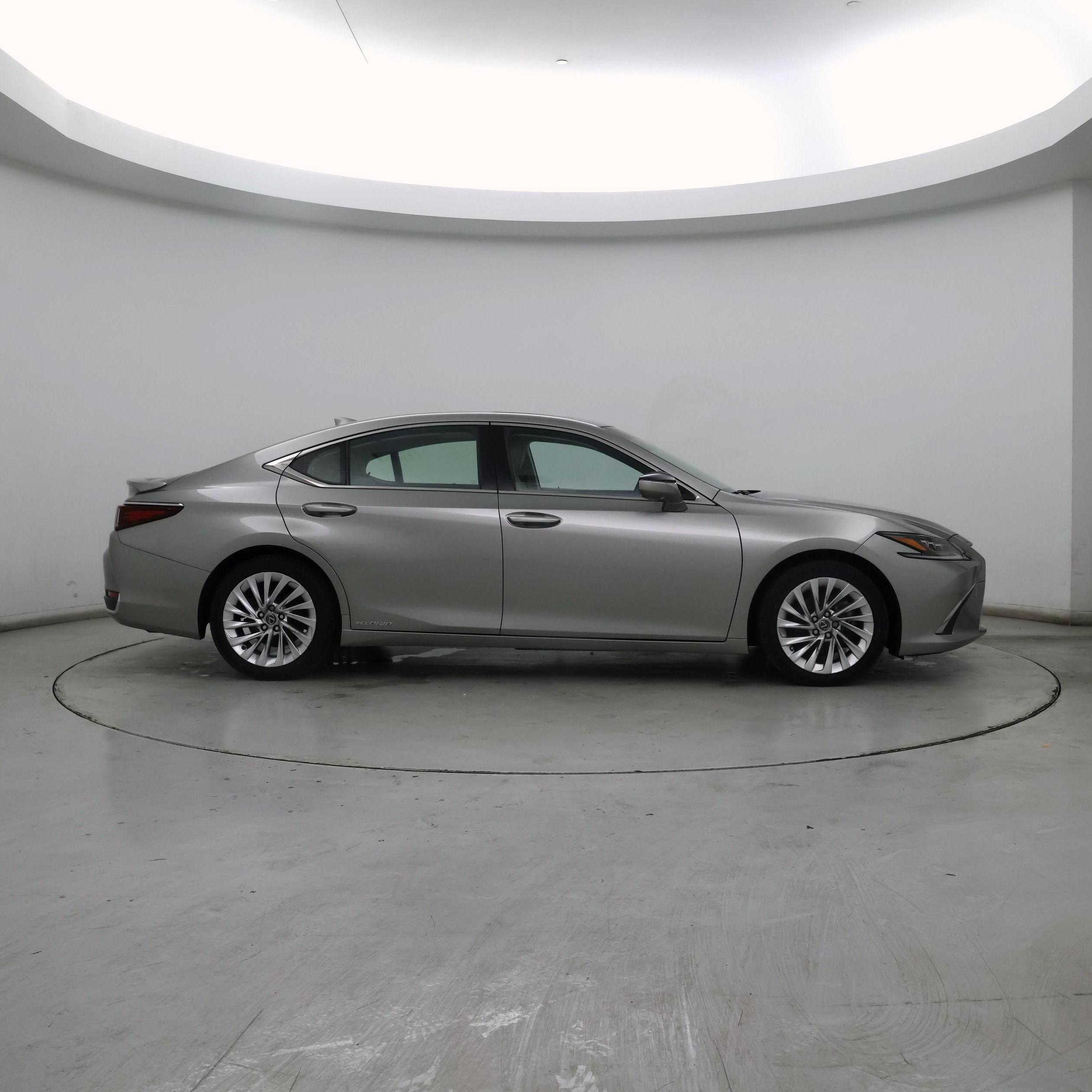 Thumbnail: 2019 Lexus ES - 7