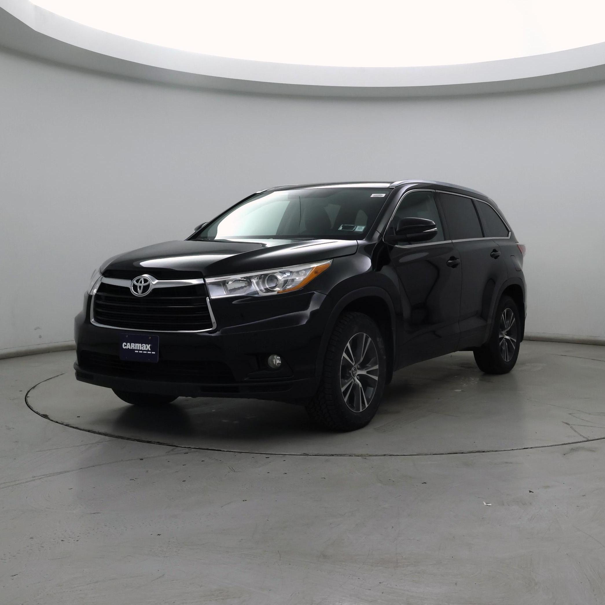 Thumbnail: 2016 Toyota Highlander - 4