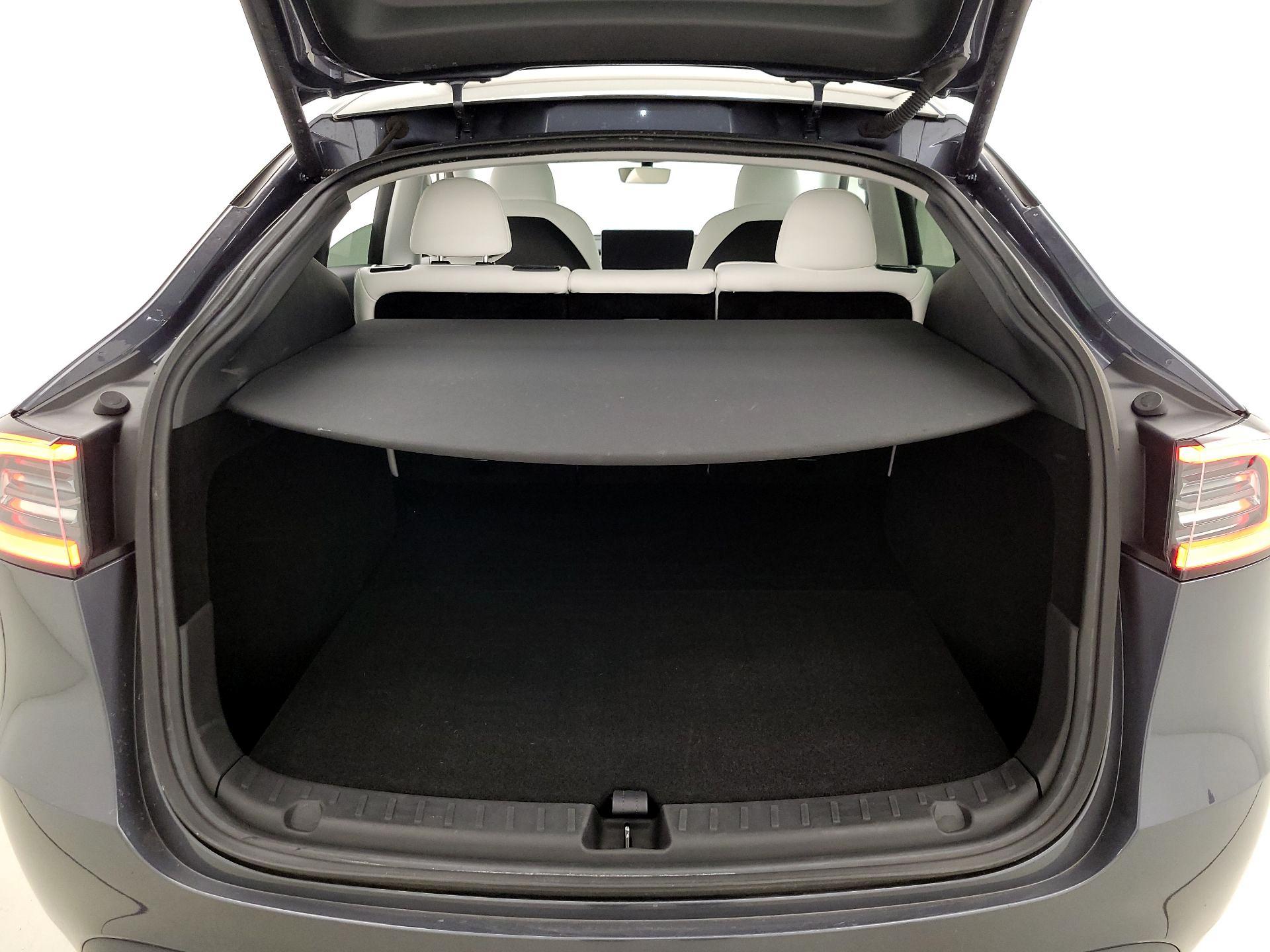 Thumbnail: 2023 Tesla Model Y - 20