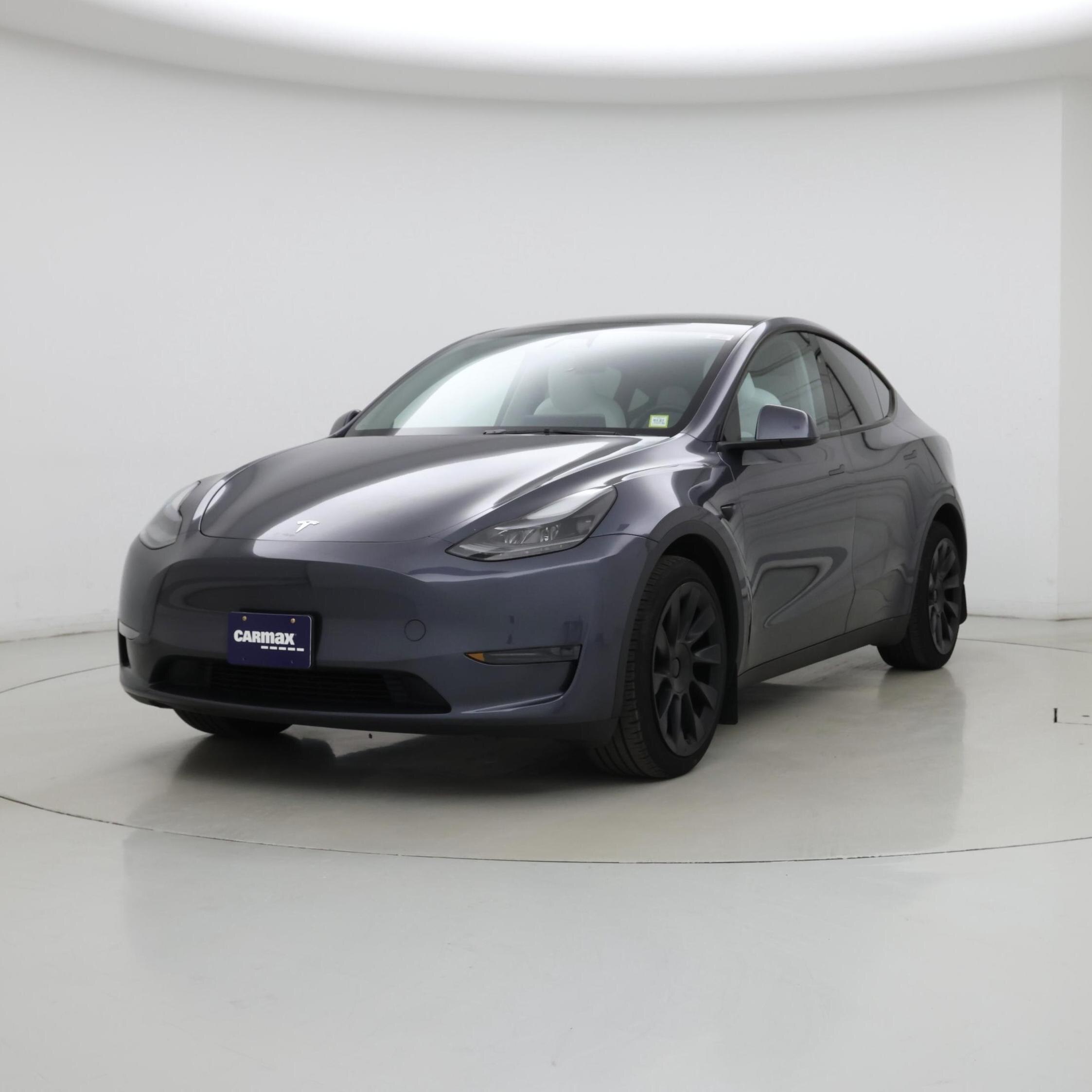 Thumbnail: 2023 Tesla Model Y - 4