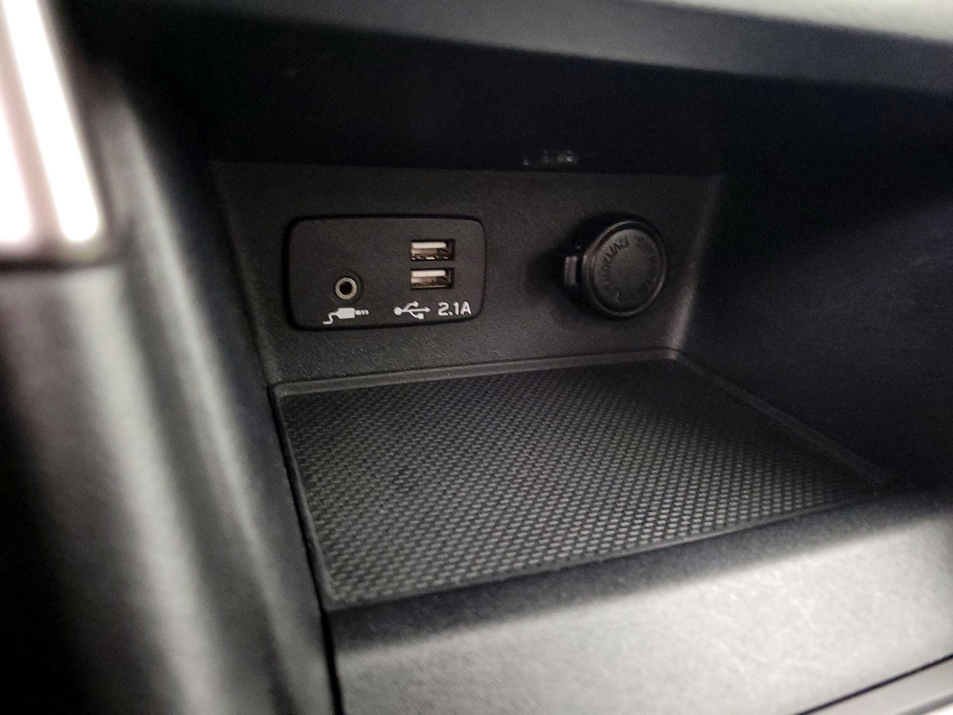 Thumbnail: 2019 Subaru Forester - 17