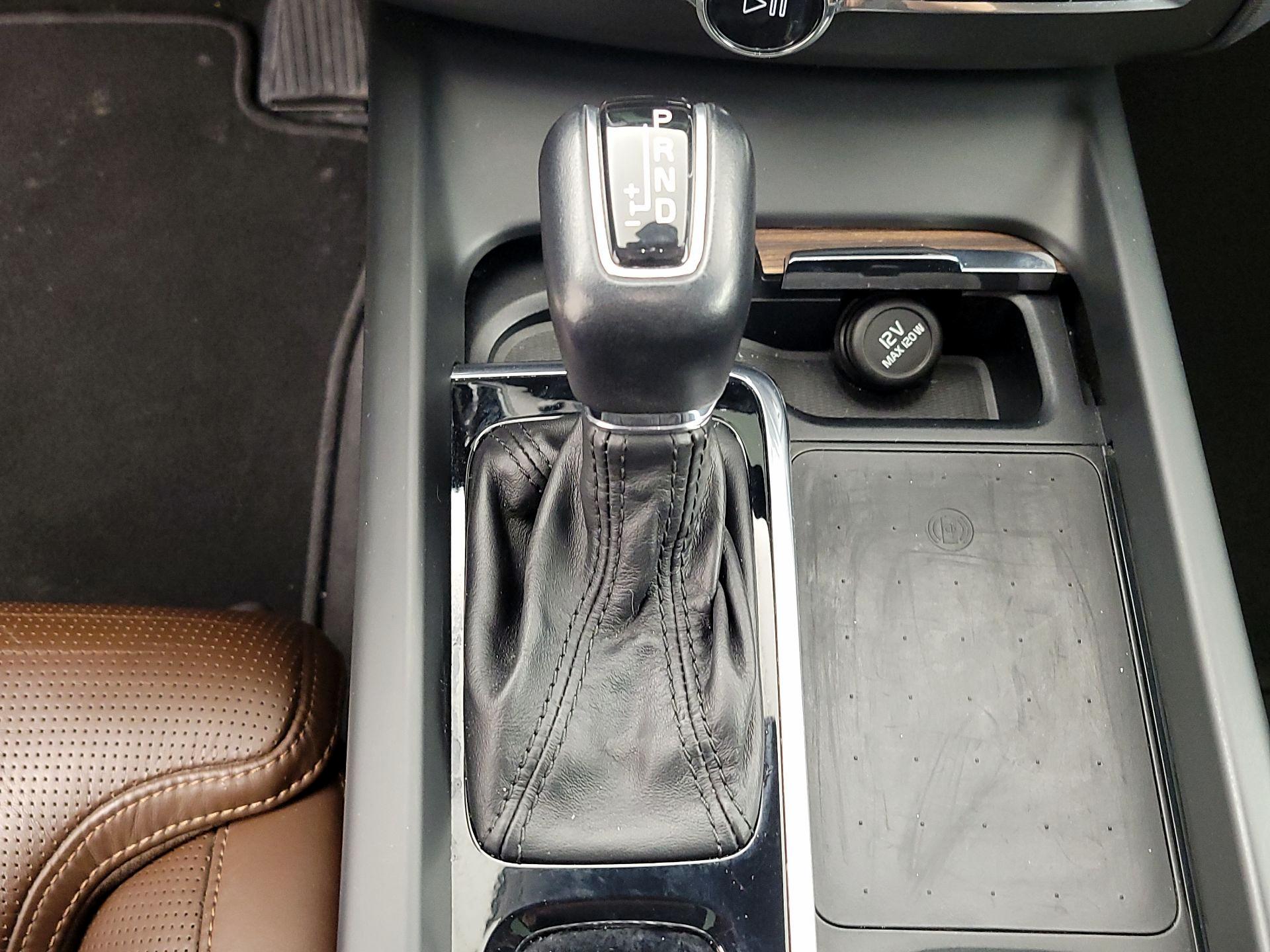 Thumbnail: 2021 Volvo XC60 - 18