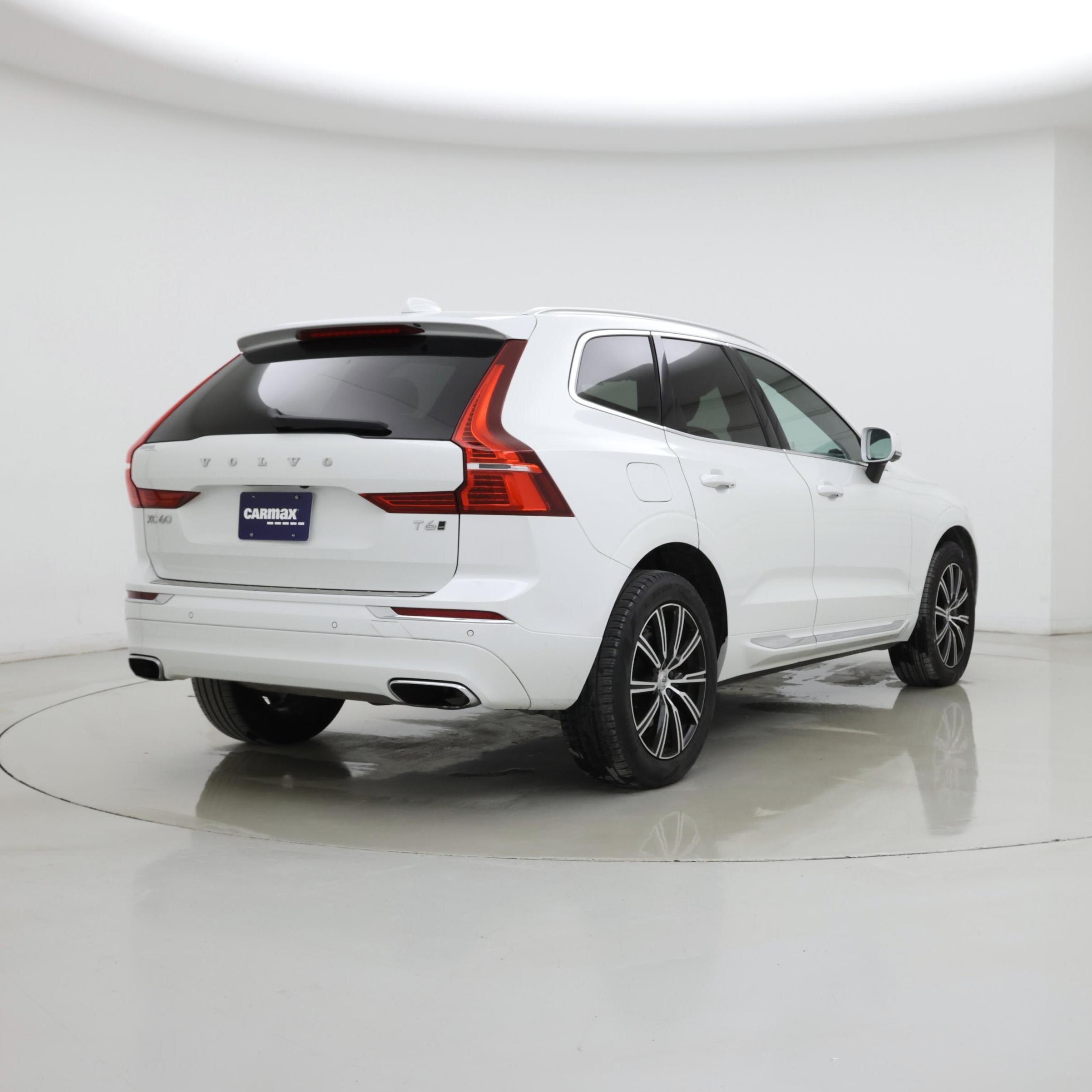 Thumbnail: 2021 Volvo XC60 - 8