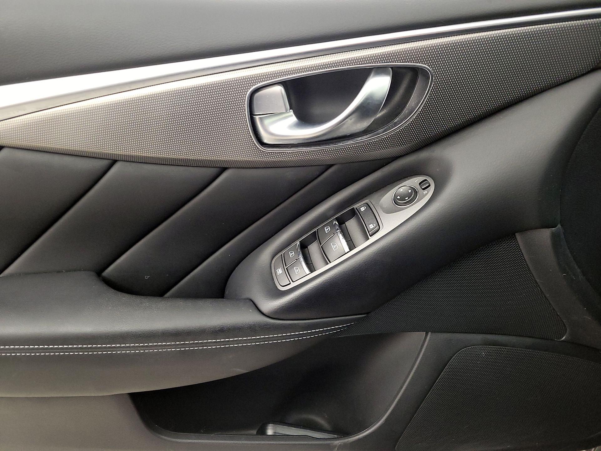 Thumbnail: 2017 INFINITI Q50 - 12