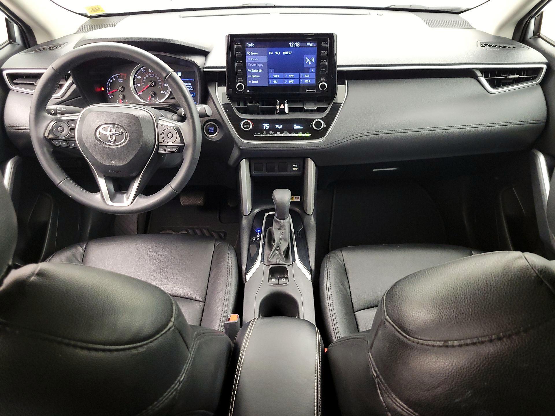 Thumbnail: 2022 Toyota Corolla Cross - 9