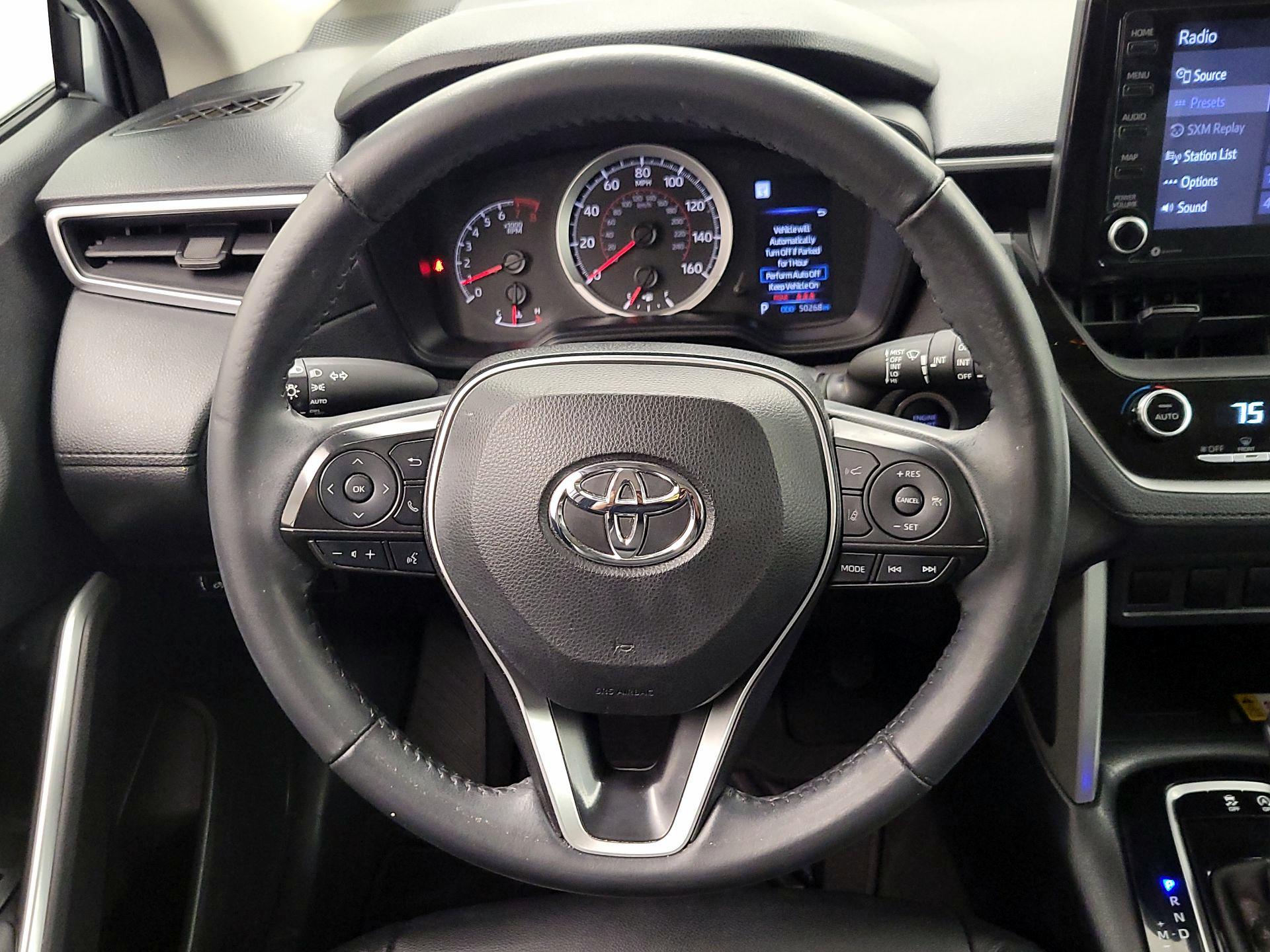 Thumbnail: 2022 Toyota Corolla Cross - 10