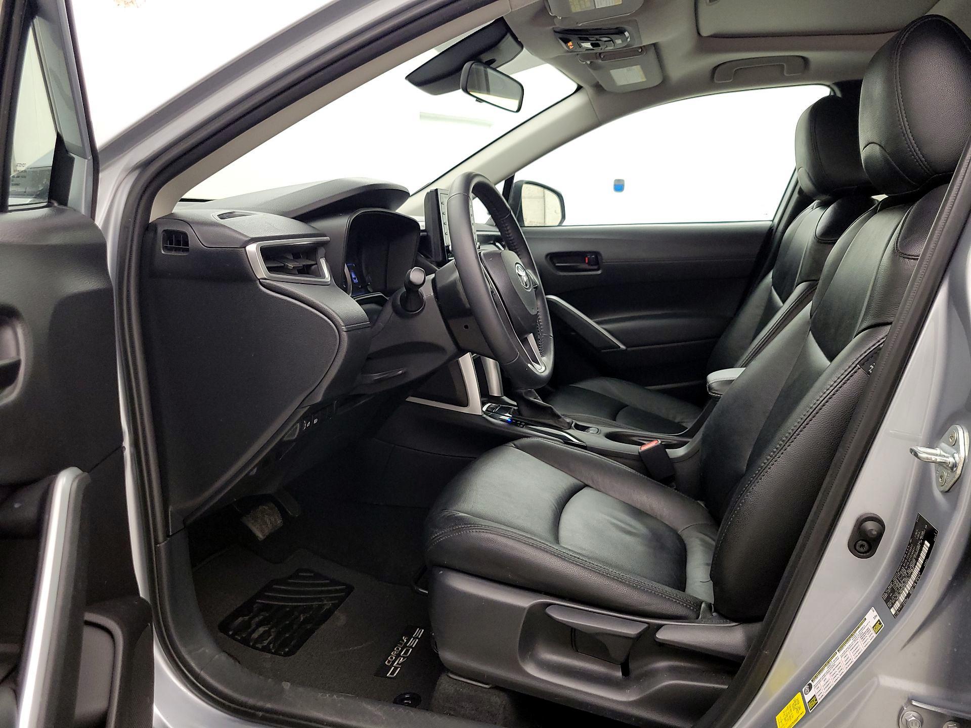 Thumbnail: 2022 Toyota Corolla Cross - 11