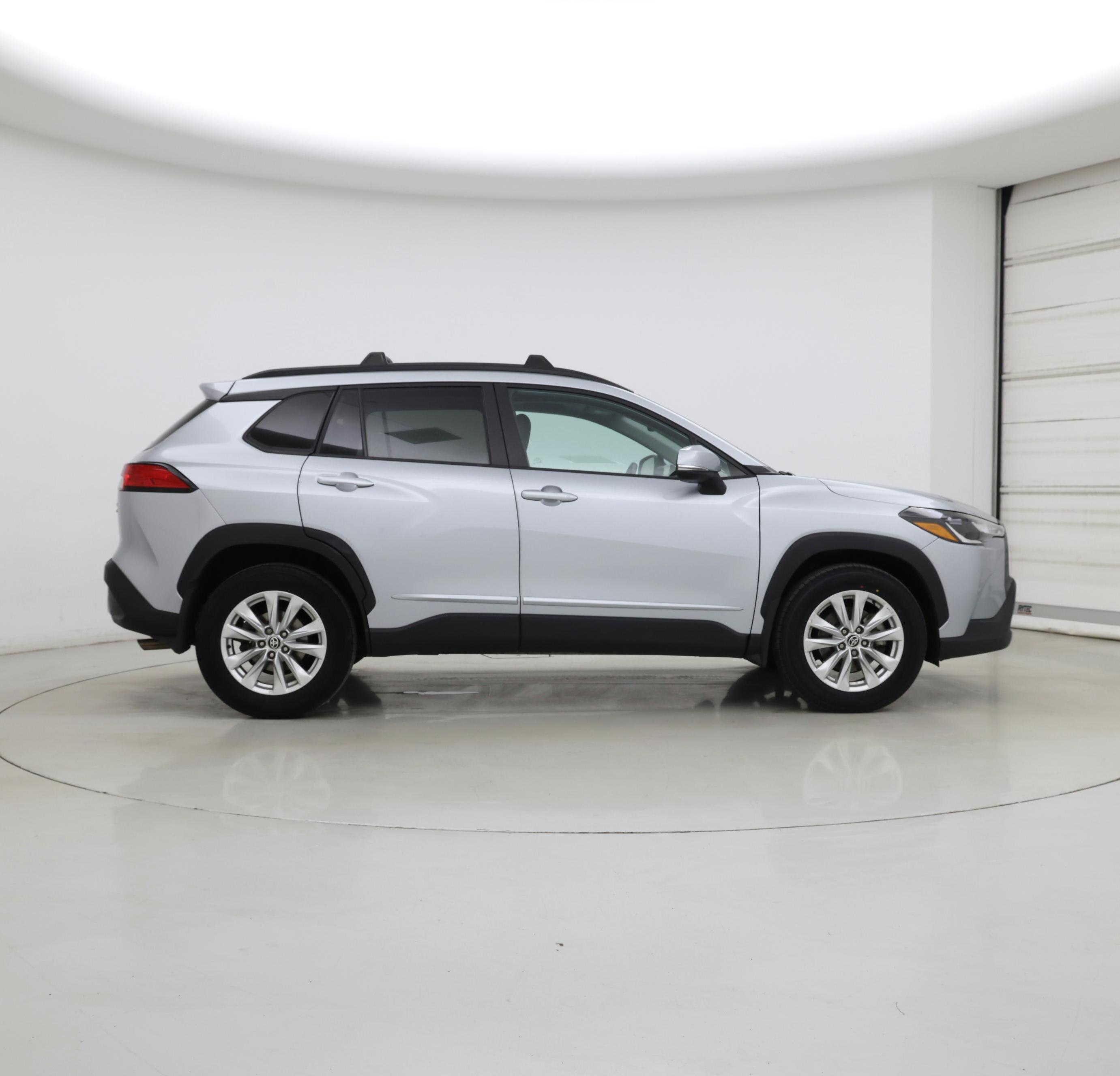 Thumbnail: 2022 Toyota Corolla Cross - 7