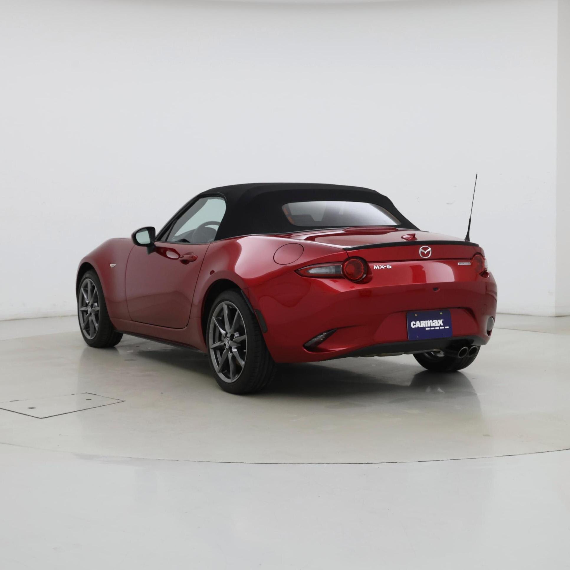 Thumbnail: 2020 Mazda MX-5 Miata - 2