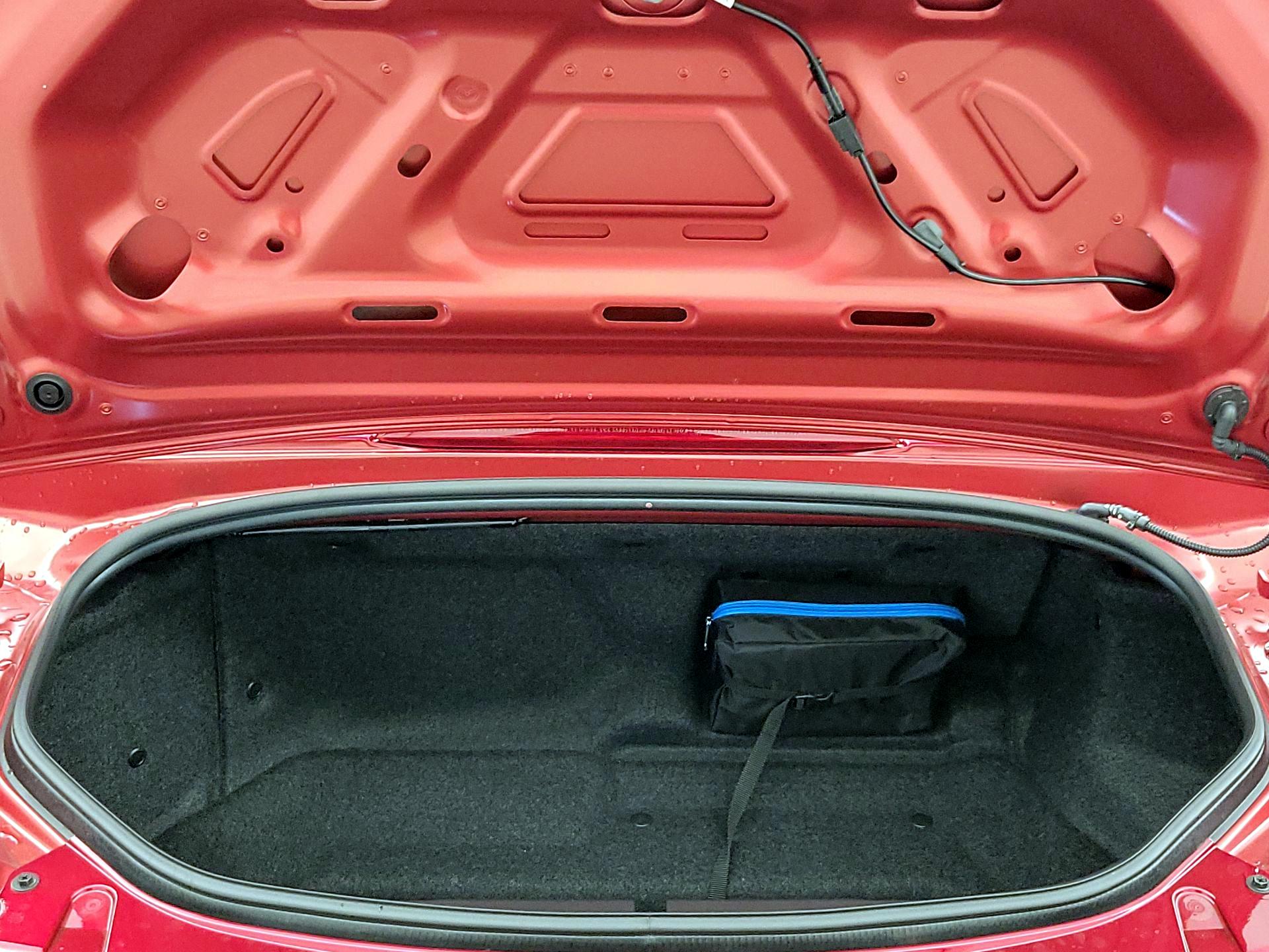 Thumbnail: 2020 Mazda MX-5 Miata - 19