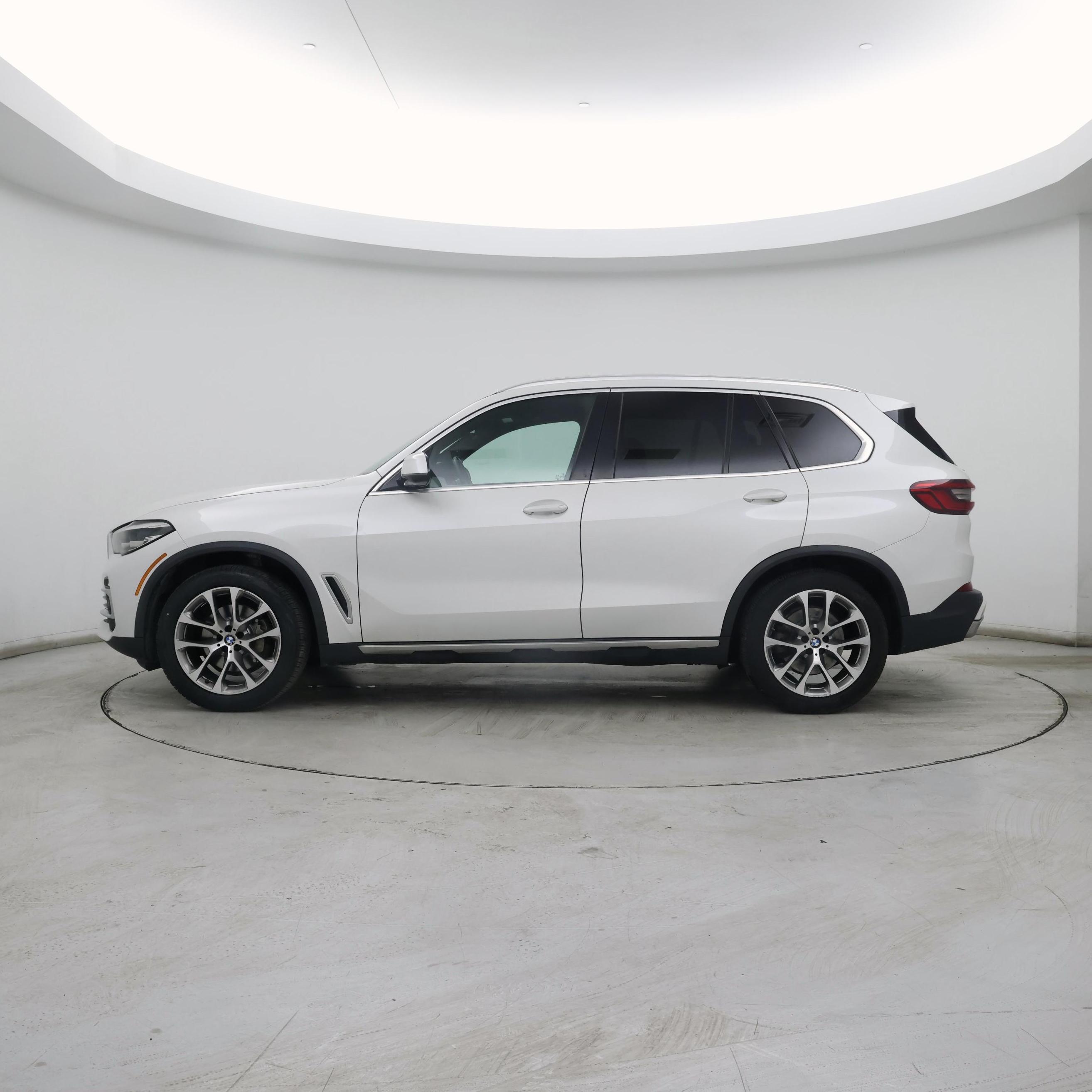 Thumbnail: 2019 BMW X5 - 3